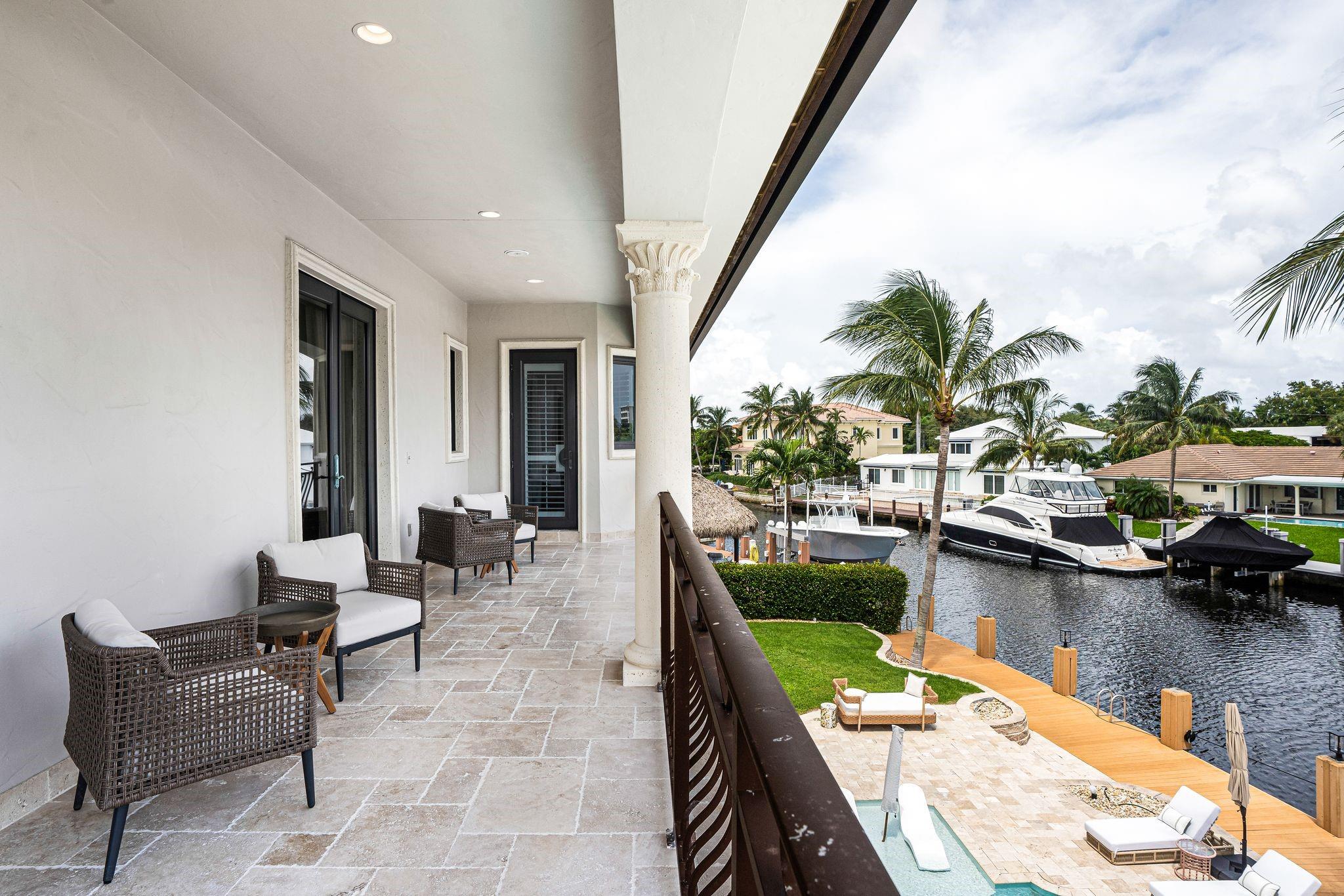 4050 NE 30th Ave Lighthouse Point, FL 33064