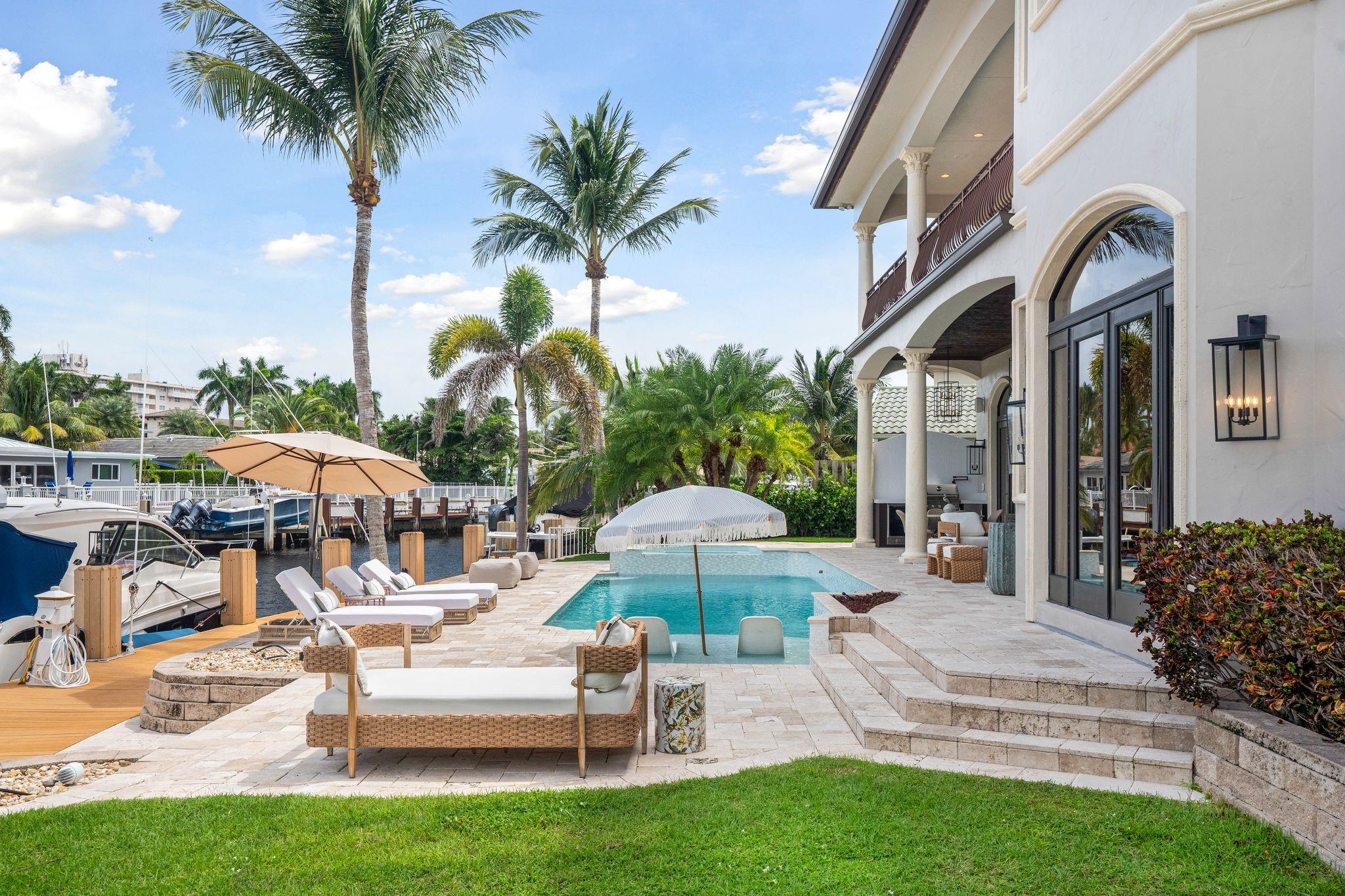 4050 NE 30th Ave Lighthouse Point, FL 33064