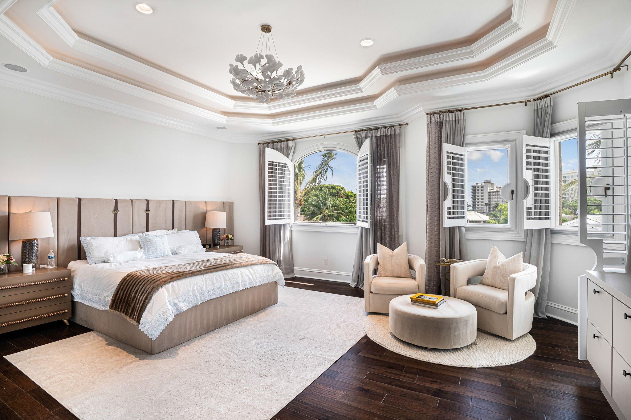 4050 NE 30th Ave Lighthouse Point, FL 33064