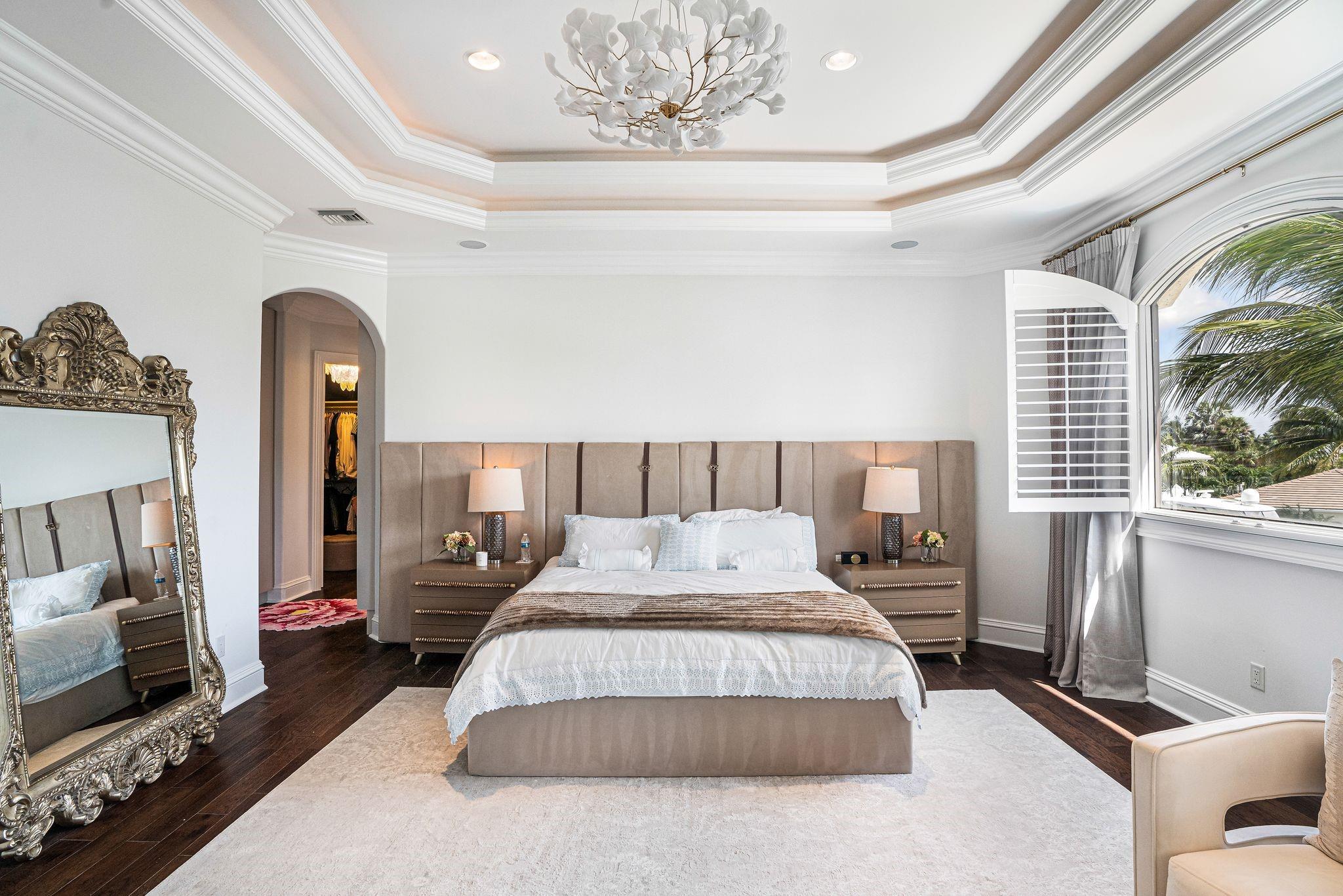 4050 NE 30th Ave Lighthouse Point, FL 33064