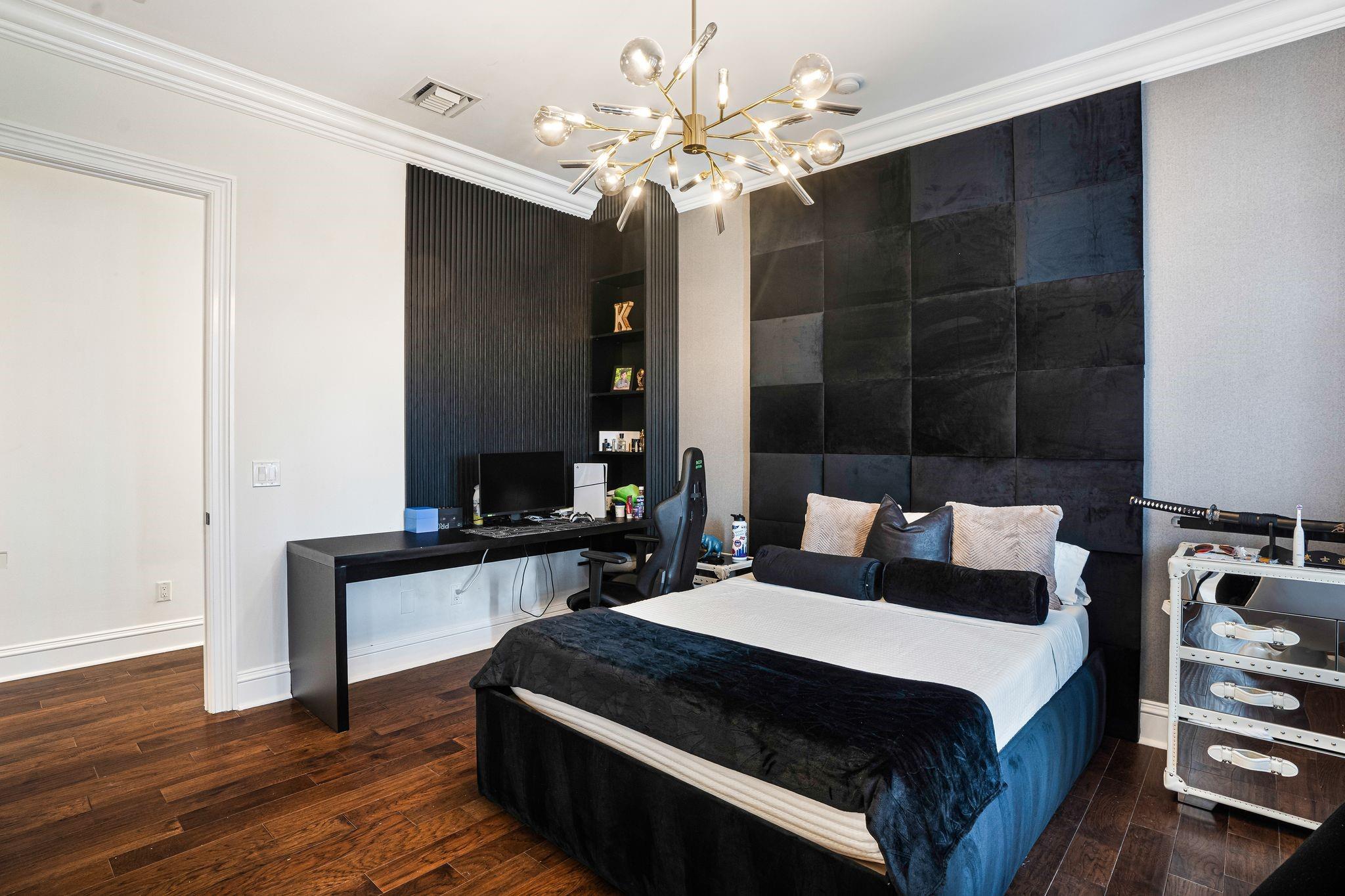 4050 NE 30th Ave Lighthouse Point, FL 33064