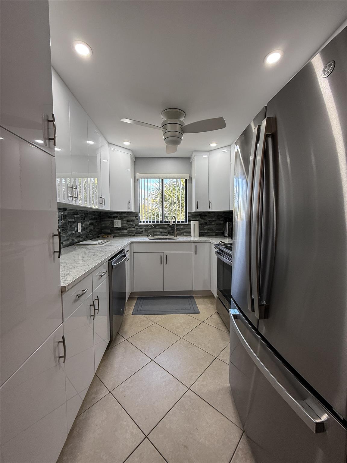 7448 Ashmont Cir #312,Tamarac, FL 33321