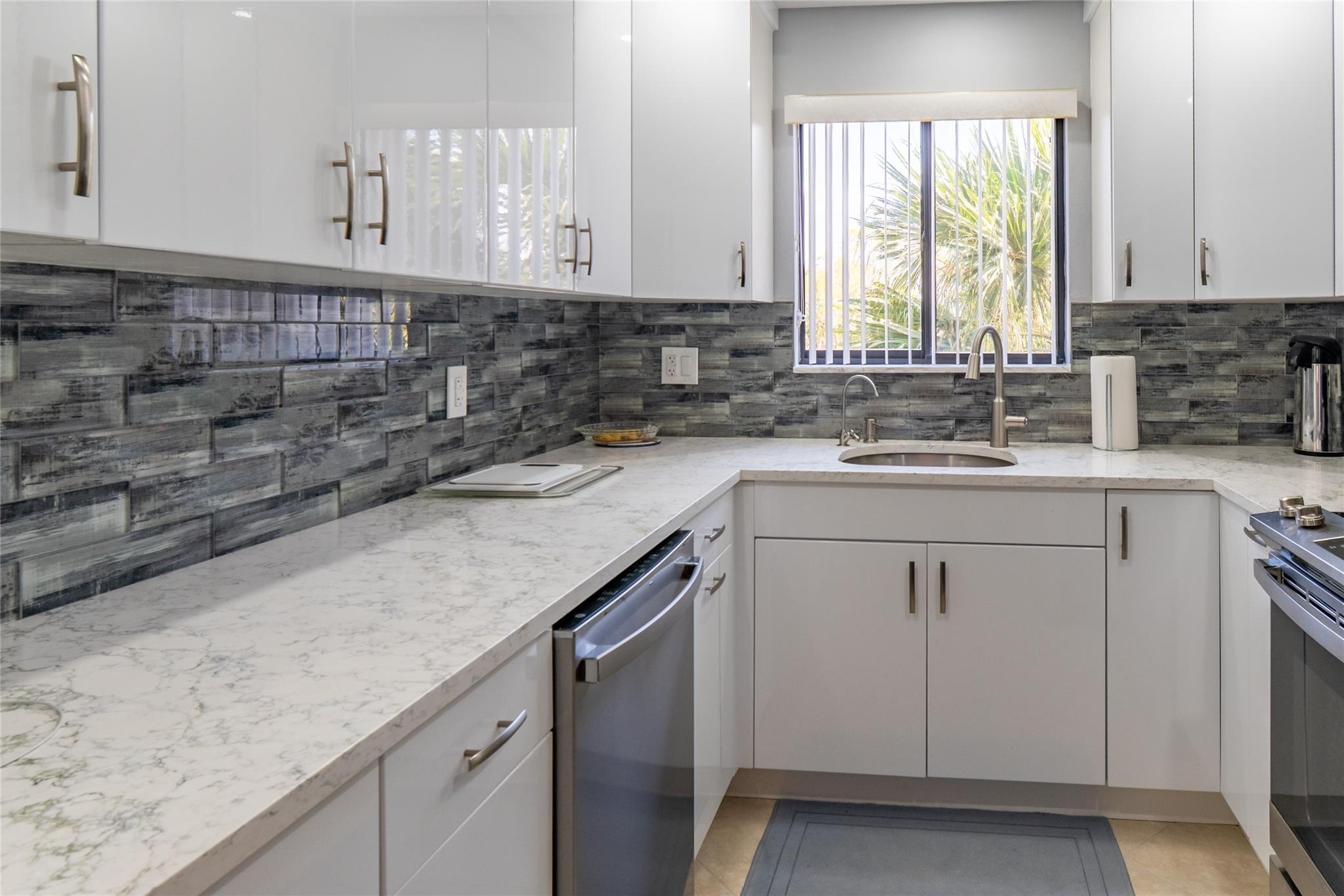 7448 Ashmont Cir #312,Tamarac, FL 33321