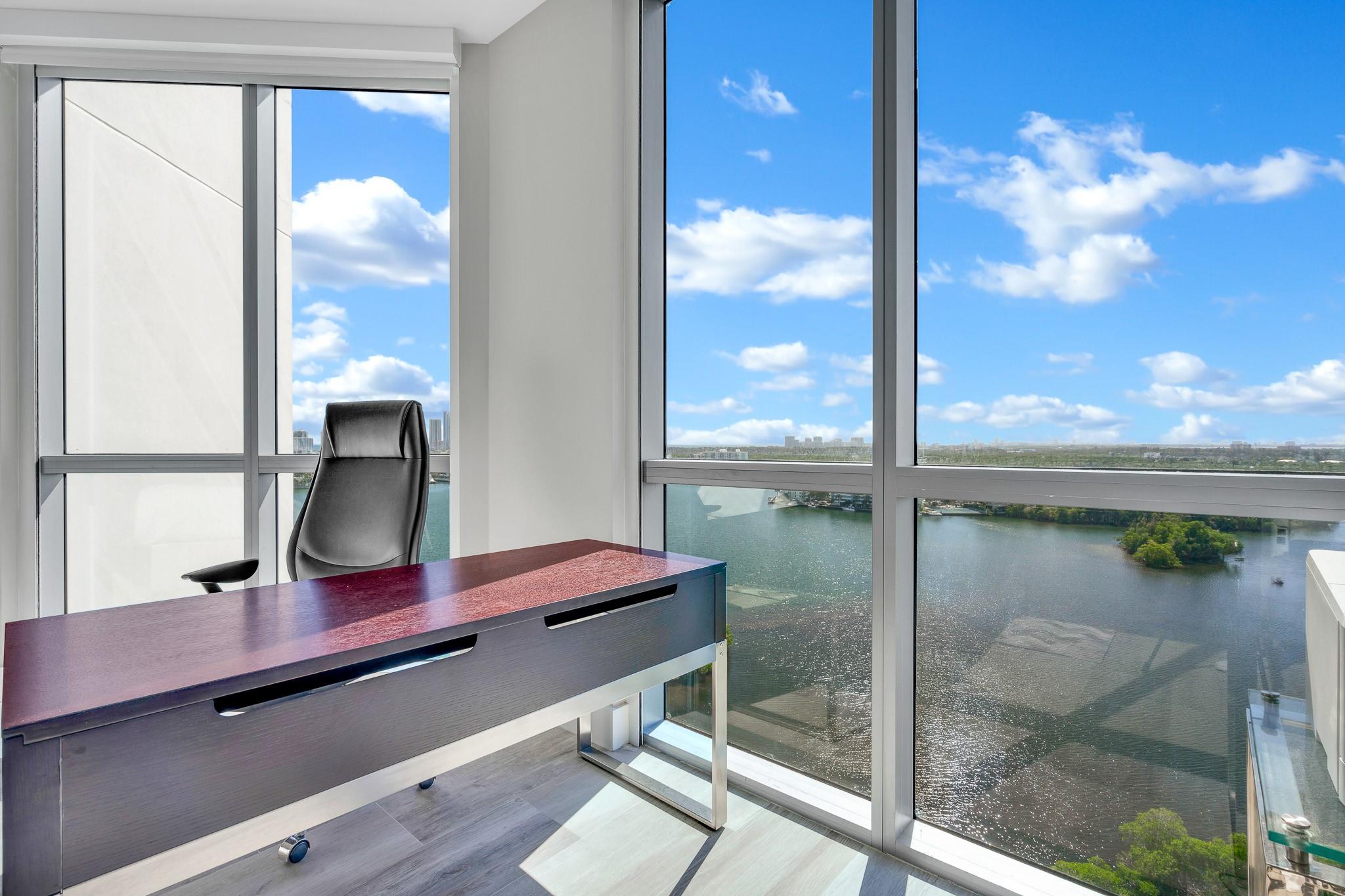 17111 Biscayne Blvd #1702 North Miami Beach, FL 33160