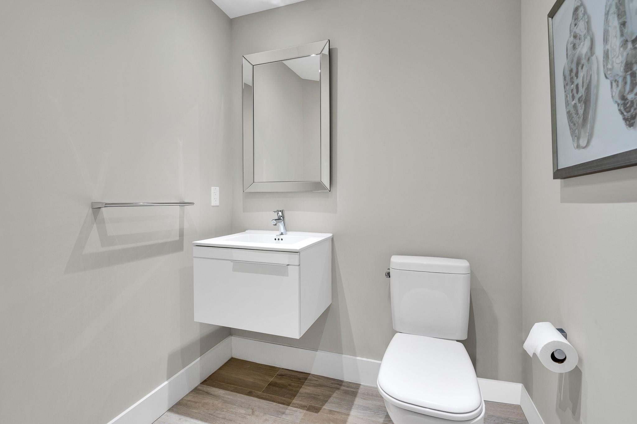 17111 Biscayne Blvd #1702 North Miami Beach, FL 33160