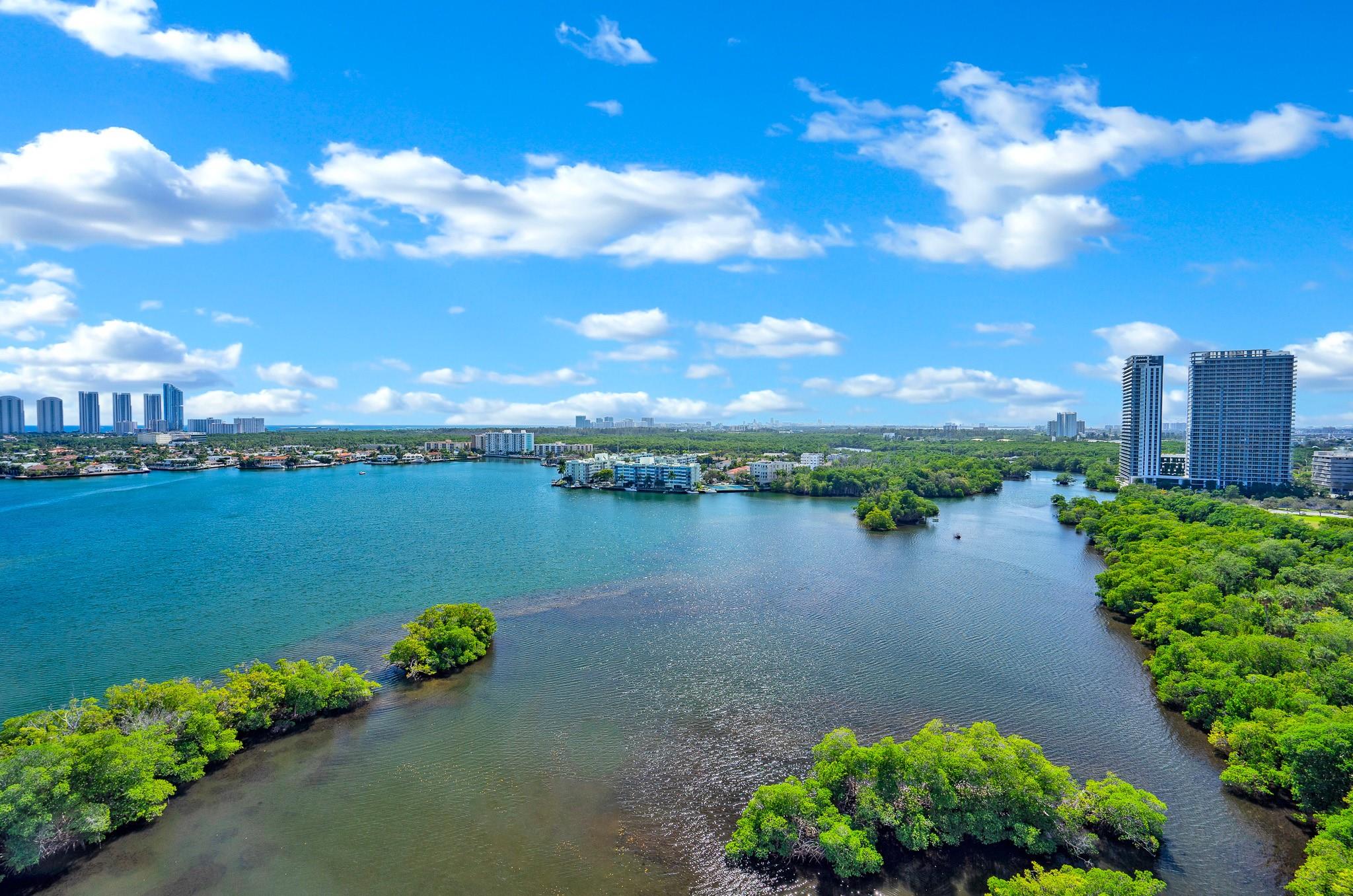 17111 Biscayne Blvd #1702 North Miami Beach, FL 33160