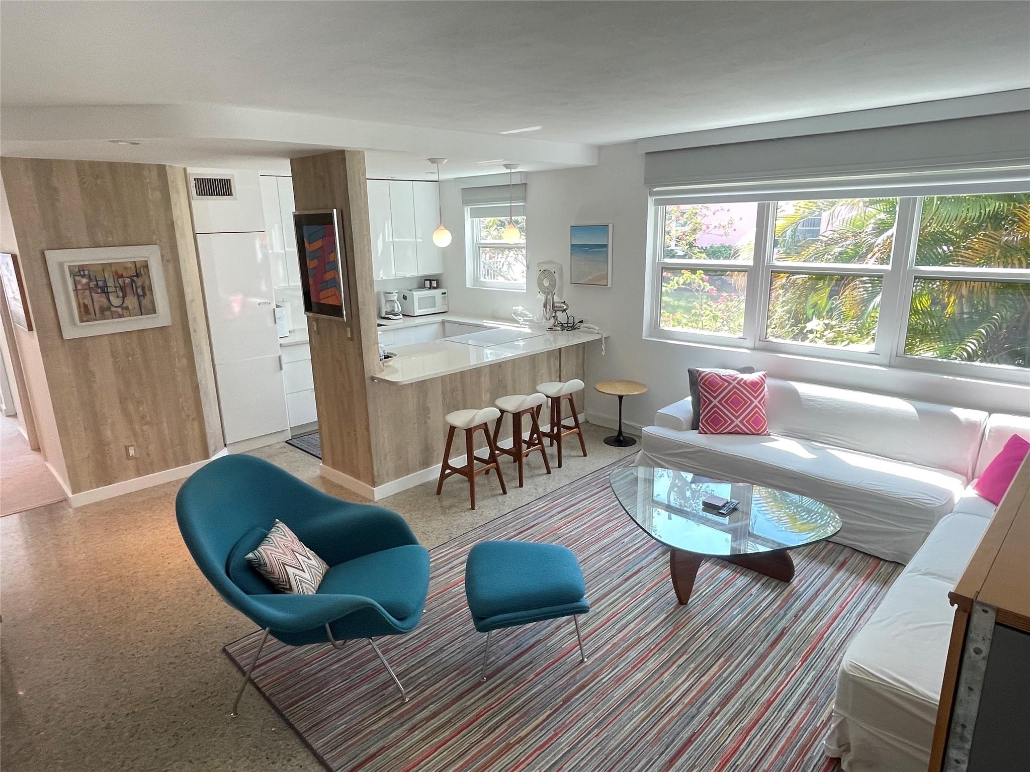700 Bayshore Dr #10