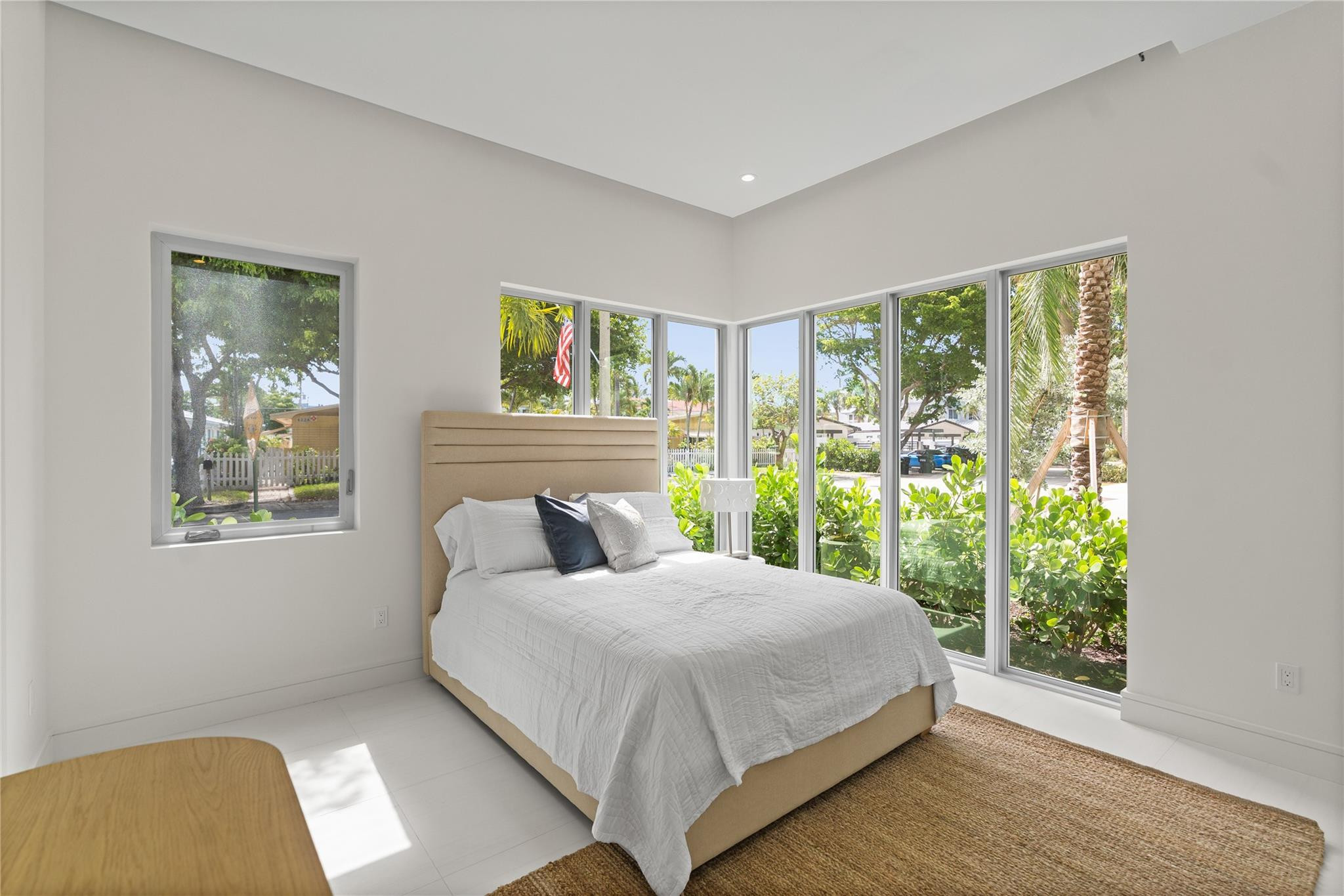 221 Shore #221 Fort Lauderdale, FL 33308