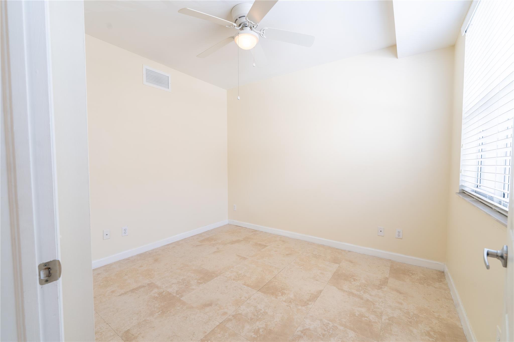 2314 Vintage Dr Lighthouse Point, FL 33064