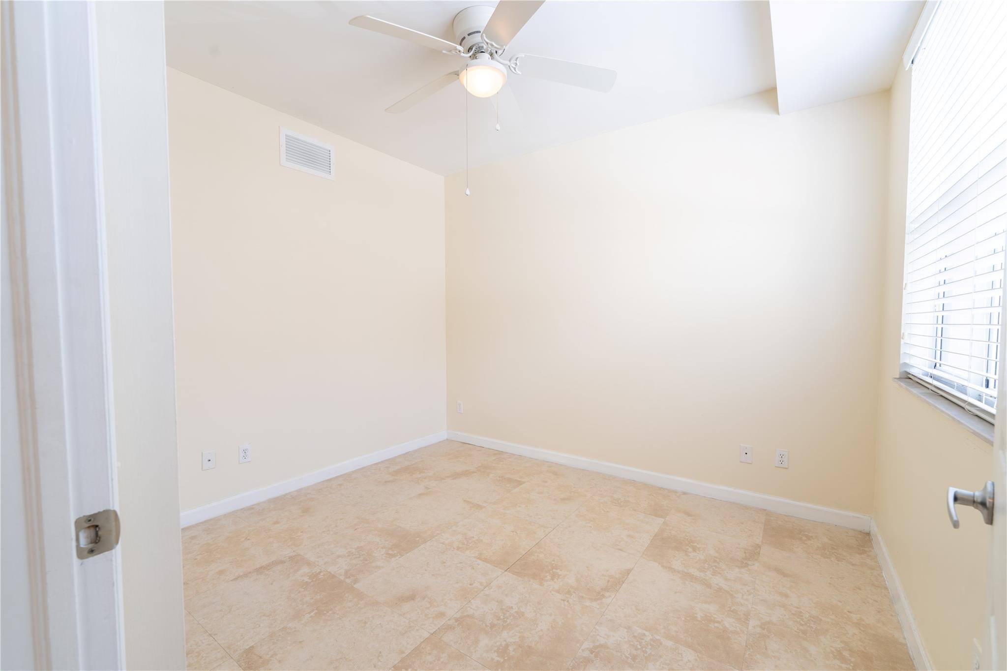 2314 Vintage Dr Lighthouse Point, FL 33064