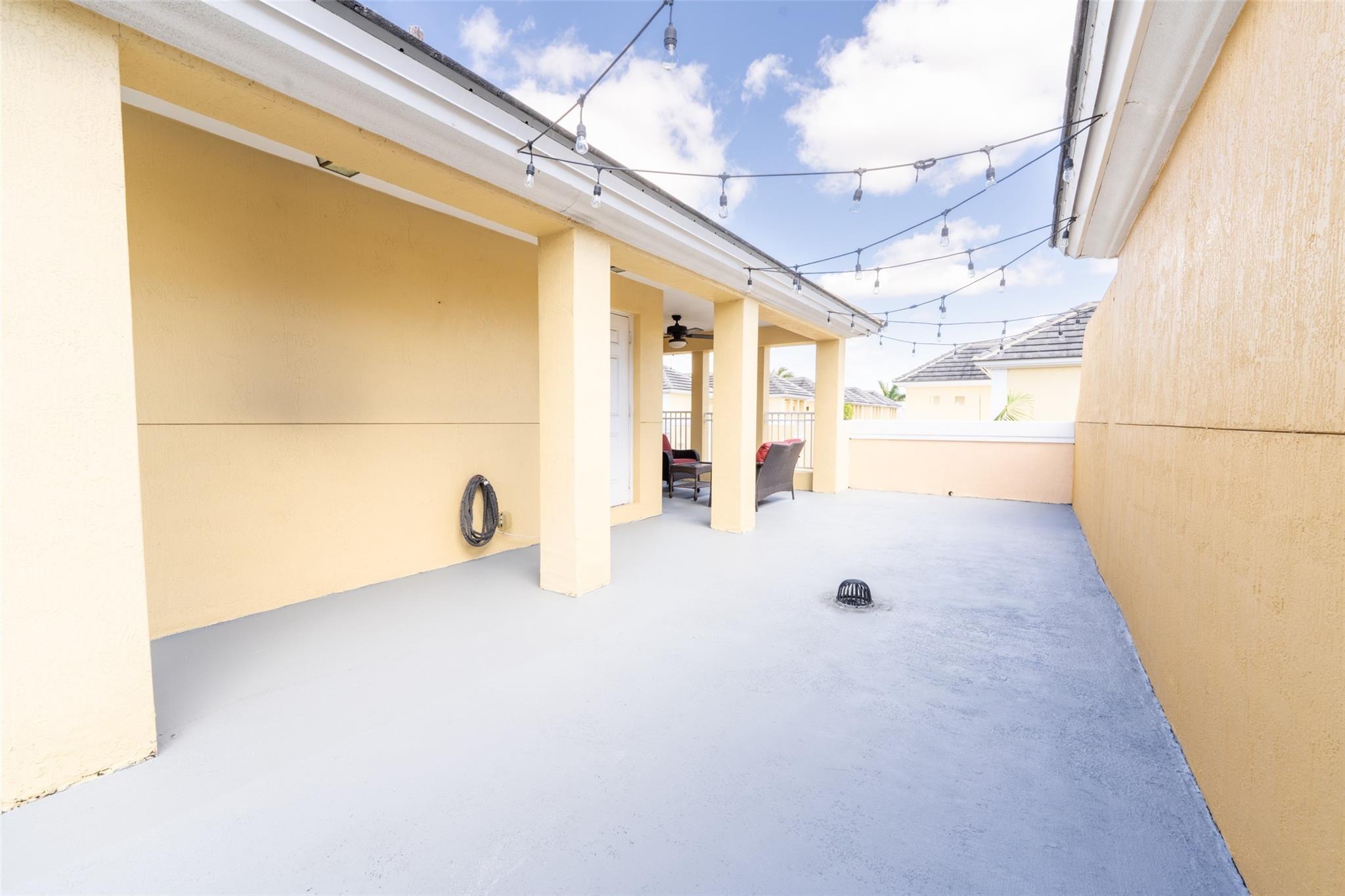 2314 Vintage Dr Lighthouse Point, FL 33064