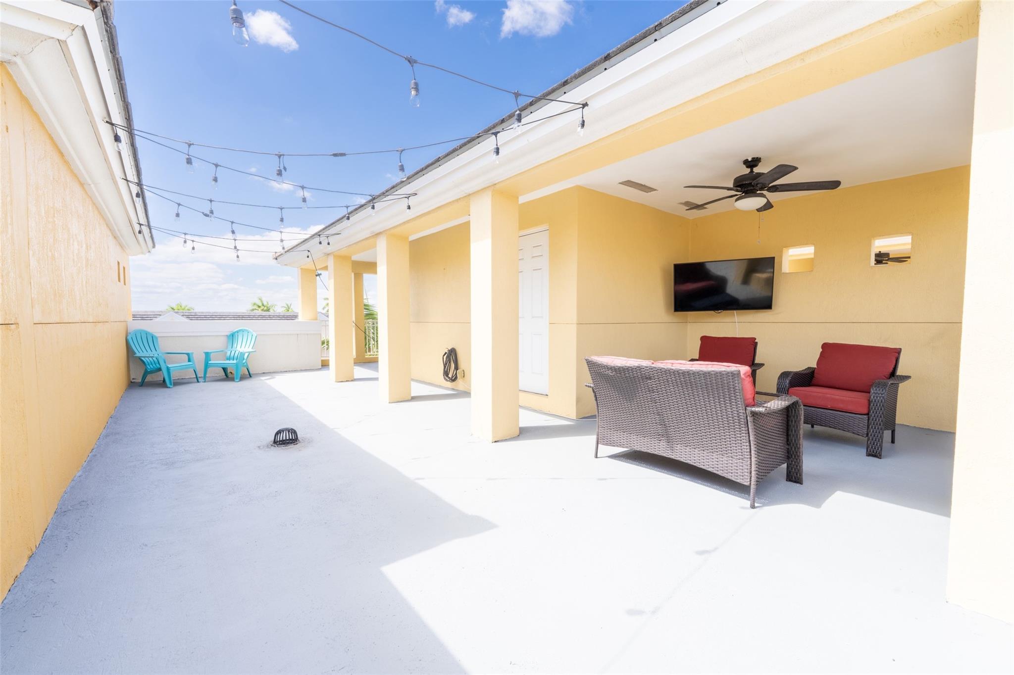 2314 Vintage Dr Lighthouse Point, FL 33064