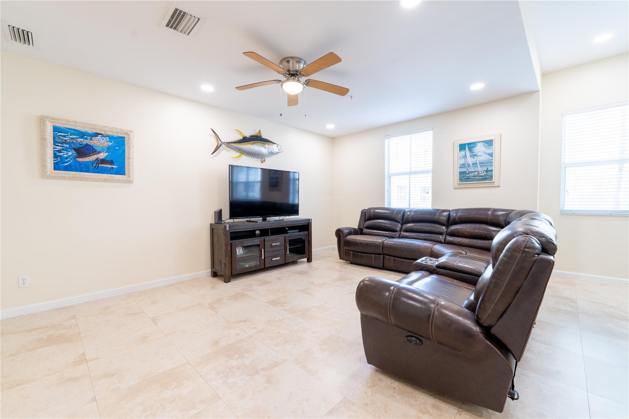 2314 Vintage Dr Lighthouse Point, FL 33064