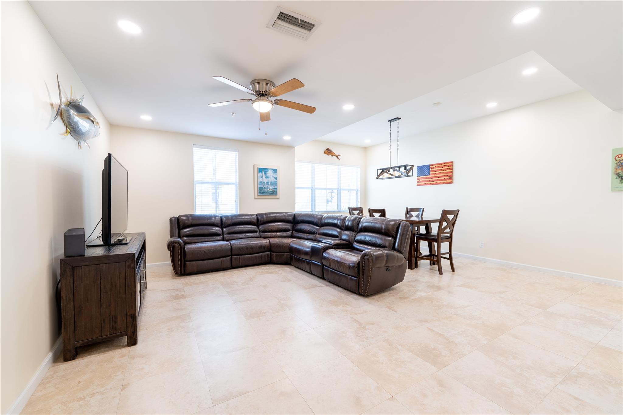 2314 Vintage Dr Lighthouse Point, FL 33064