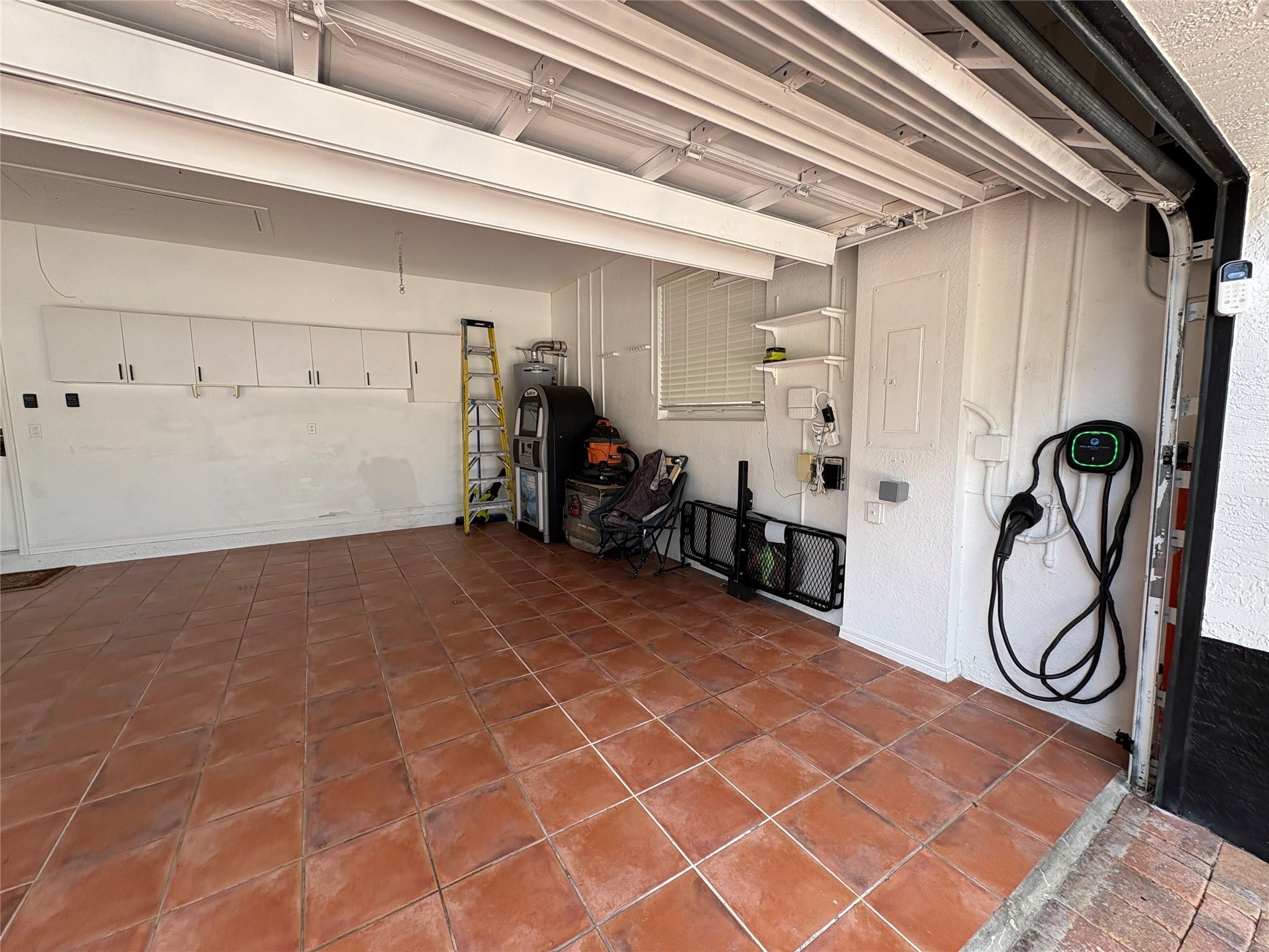 1202 NW 141st Ave Pembroke Pines, FL 33028