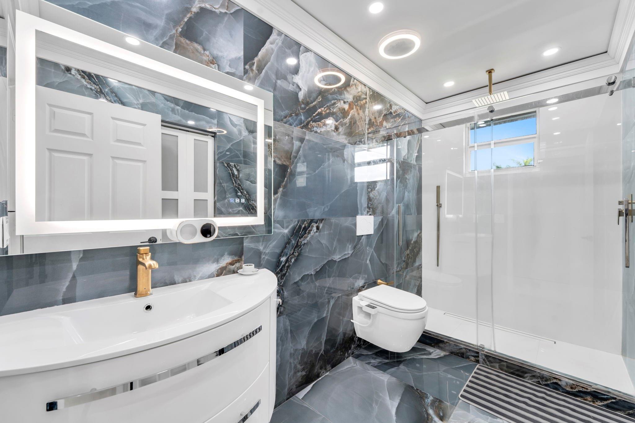 1202 NW 141st Ave Pembroke Pines, FL 33028