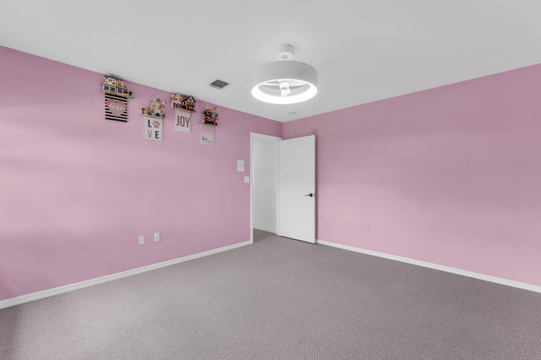 1202 NW 141st Ave Pembroke Pines, FL 33028