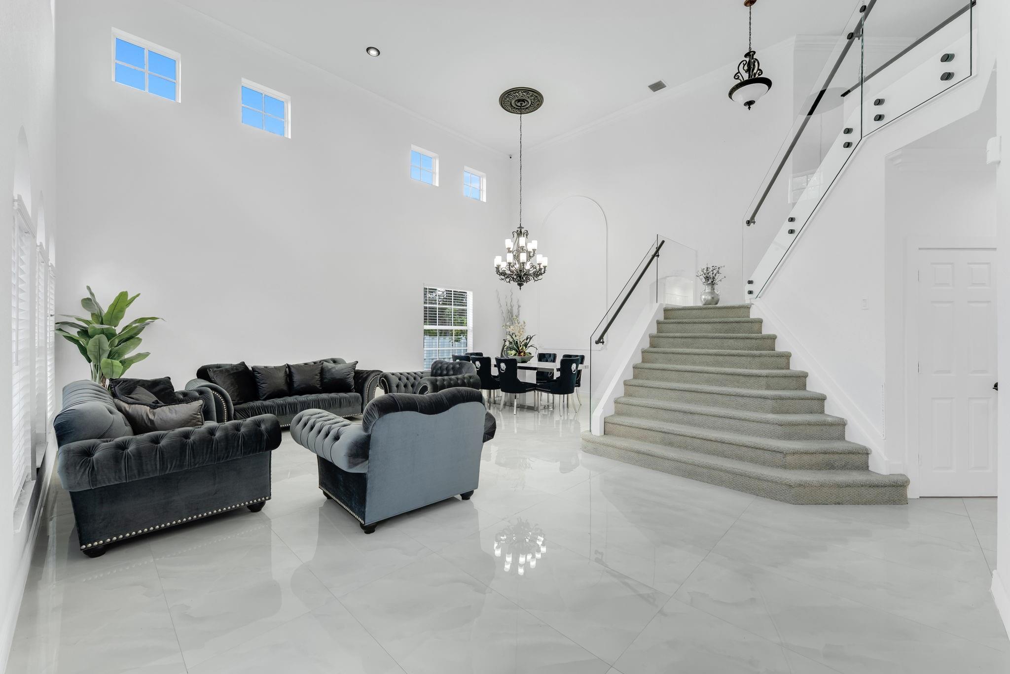 1202 NW 141st Ave Pembroke Pines, FL 33028