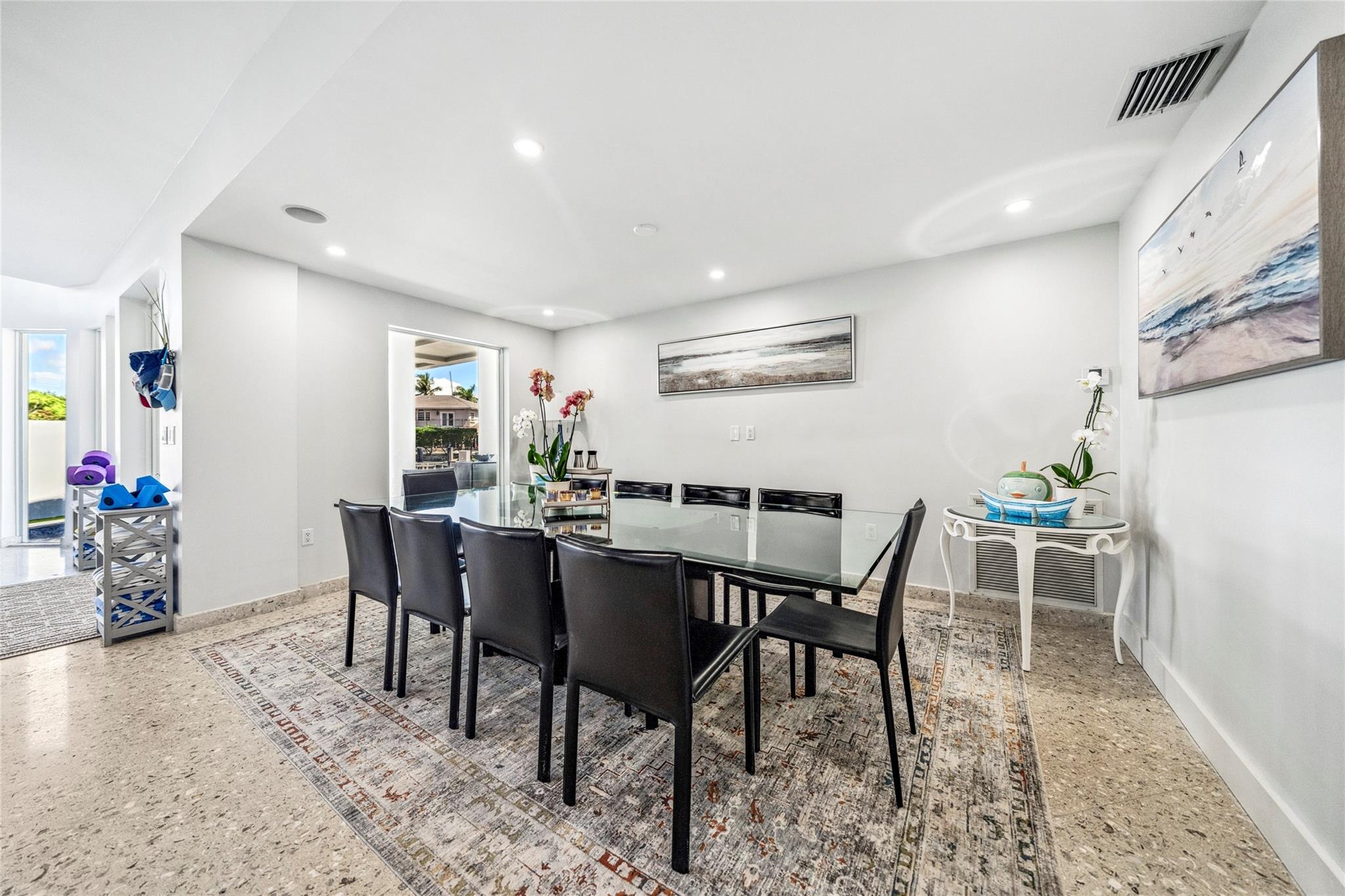 2523 Castilla Isle Fort Lauderdale, FL 33301