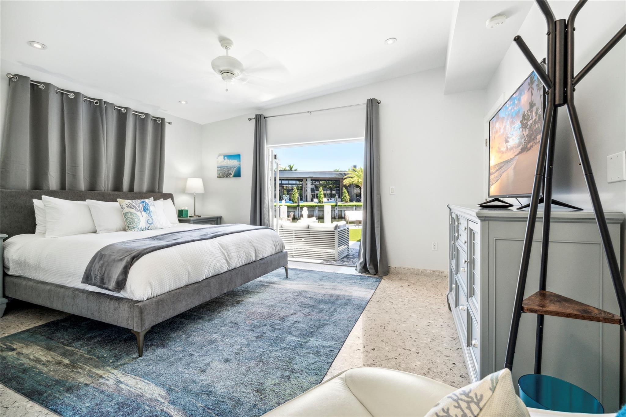 2523 Castilla Isle Fort Lauderdale, FL 33301