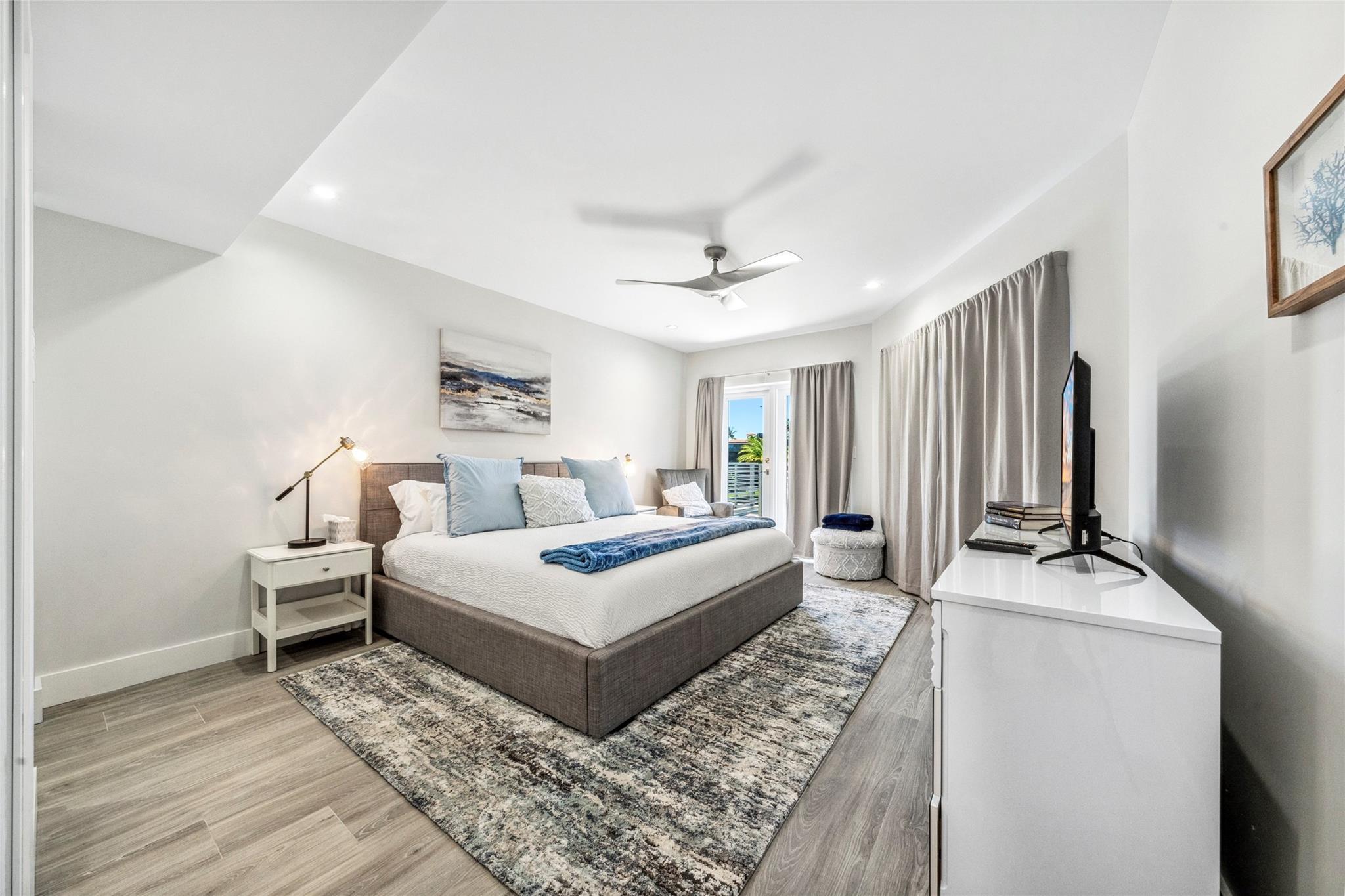 2523 Castilla Isle Fort Lauderdale, FL 33301