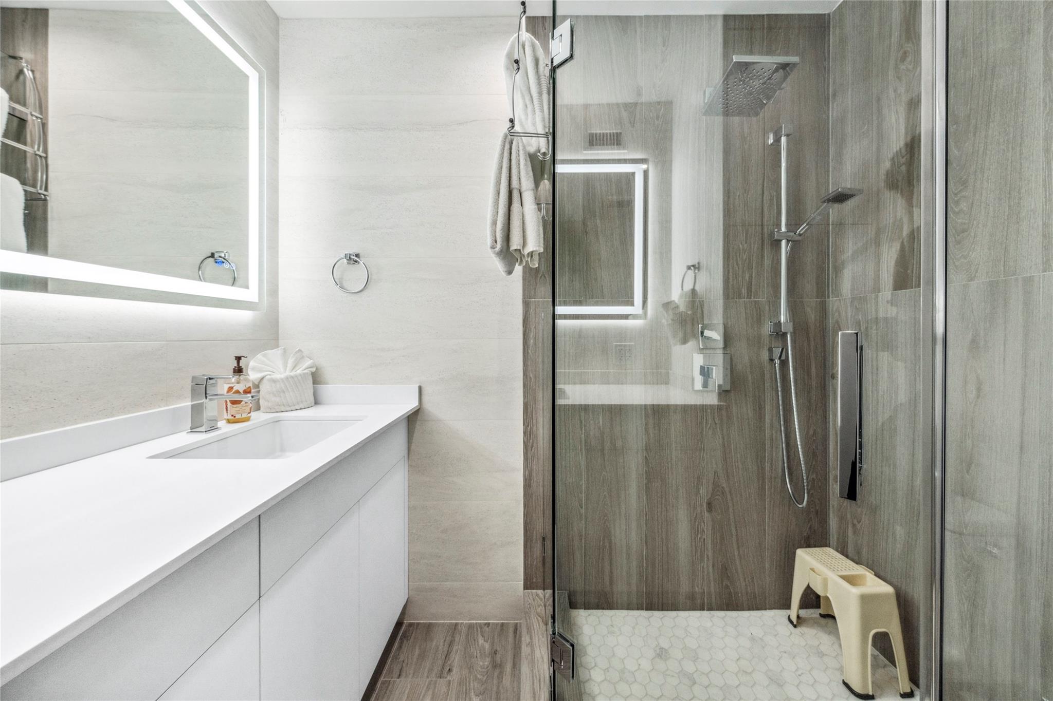 2523 Castilla Isle Fort Lauderdale, FL 33301