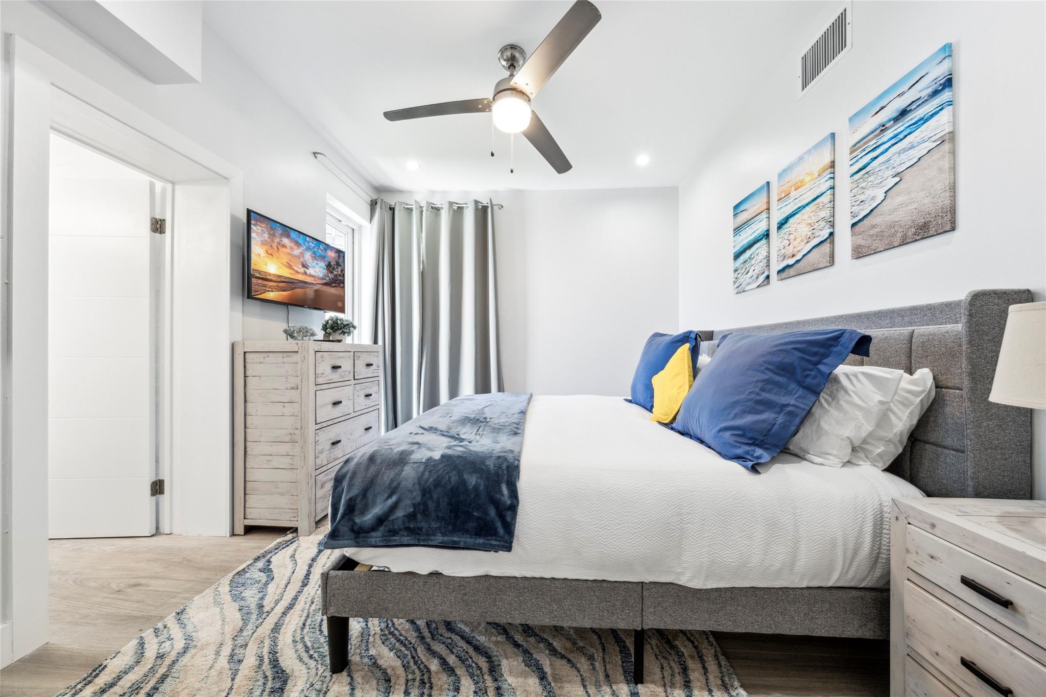 2523 Castilla Isle Fort Lauderdale, FL 33301