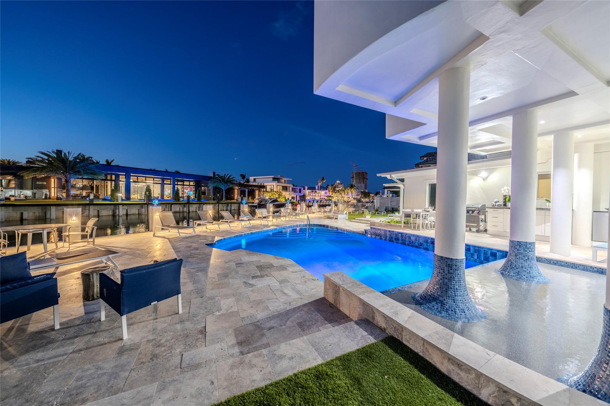 2523 Castilla Isle Fort Lauderdale, FL 33301