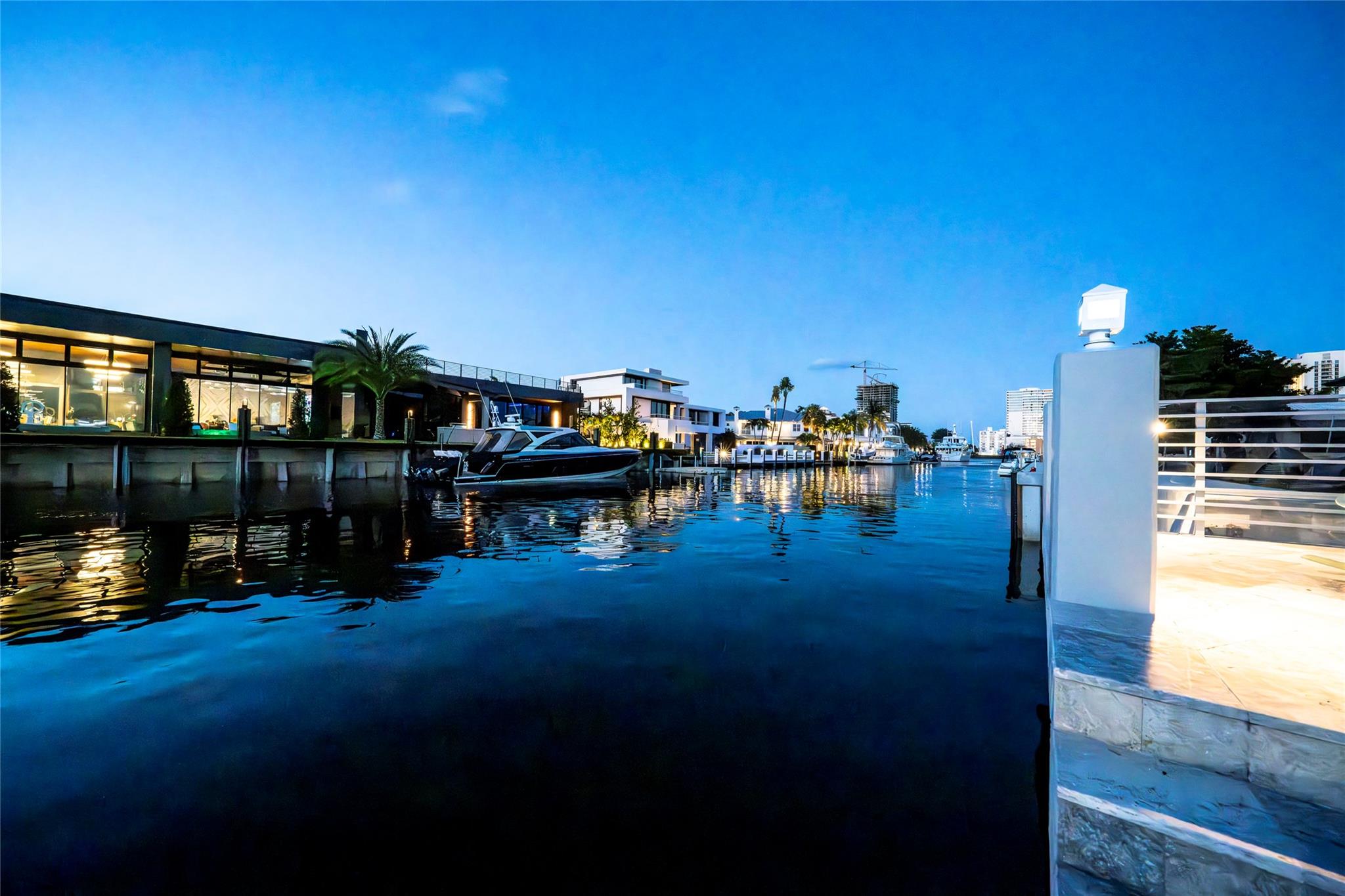 2523 Castilla Isle Fort Lauderdale, FL 33301