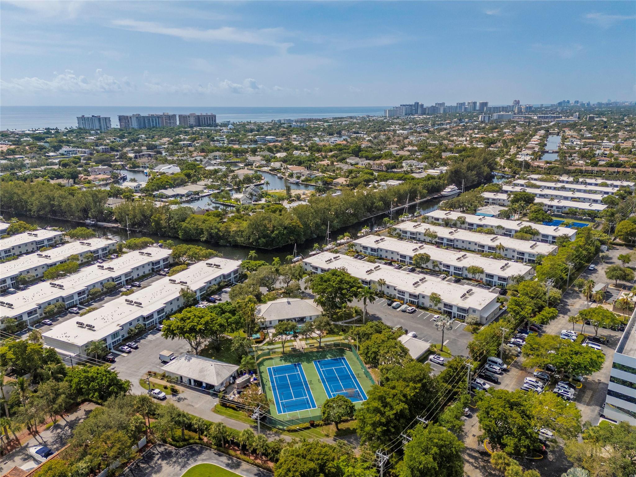 6201 Bay Clb Dr #4 Fort Lauderdale, FL 33308