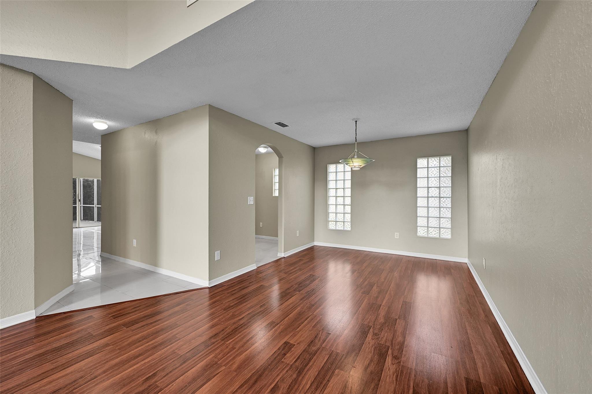 1688 SW 158th Ave Pembroke Pines, FL 33027