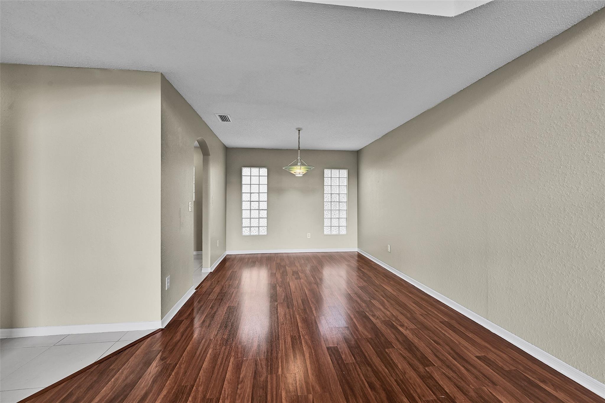 1688 SW 158th Ave Pembroke Pines, FL 33027