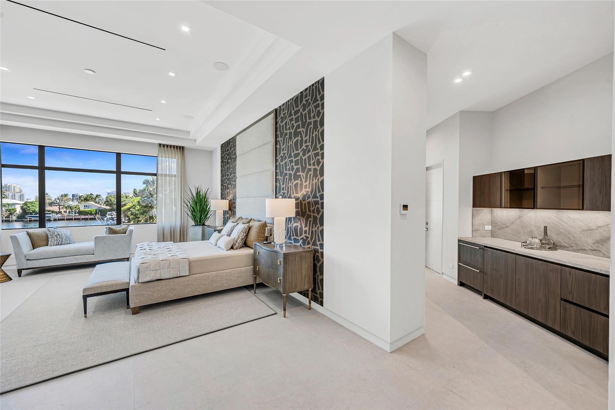 51 Isla Bahia Dr Fort Lauderdale, FL 33316