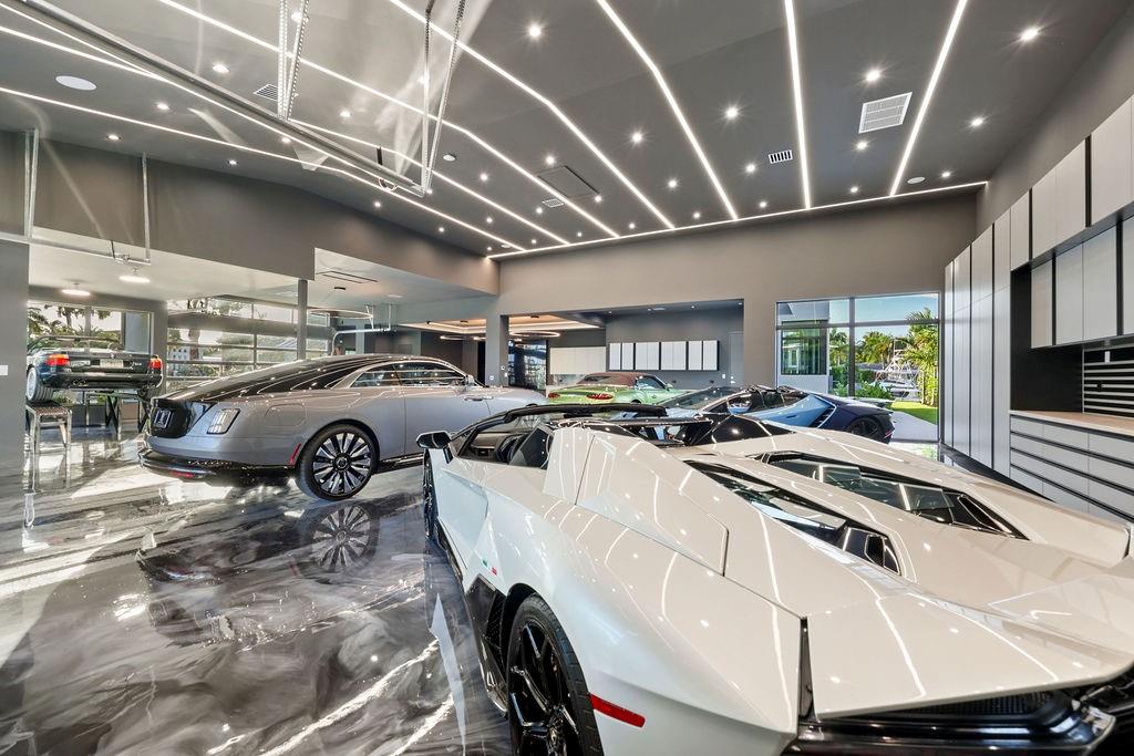 51 Isla Bahia Dr Fort Lauderdale, FL 33316