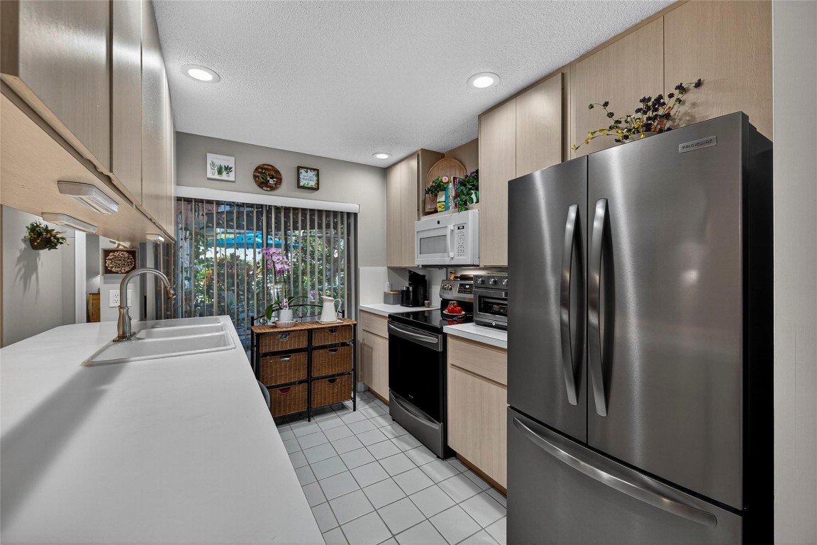 3004 Lakemont Ct Palm Beach Gardens, FL 33403