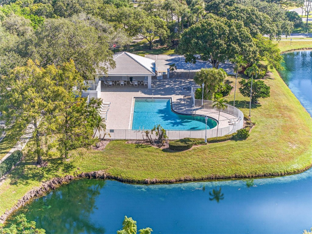 3004 Lakemont Ct Palm Beach Gardens, FL 33403