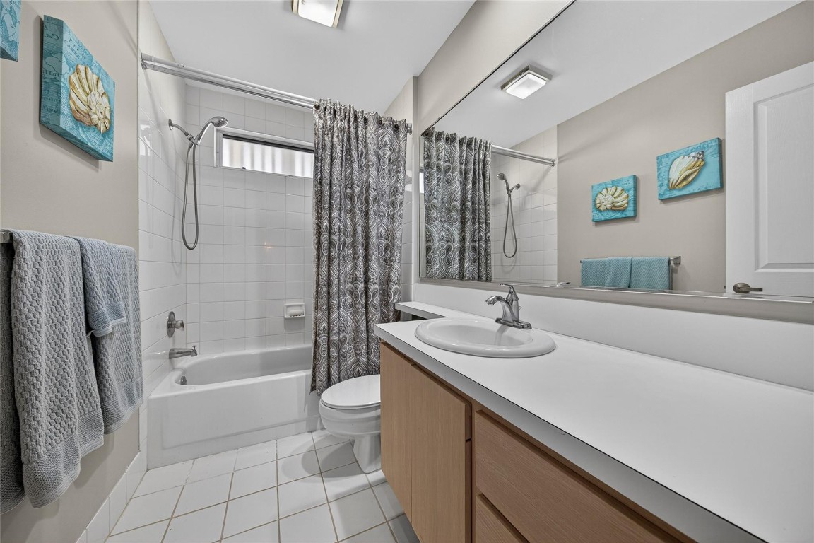 3004 Lakemont Ct Palm Beach Gardens, FL 33403