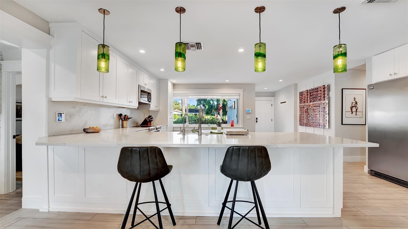 2409 NE 19th Ave Wilton Manors, FL 33305