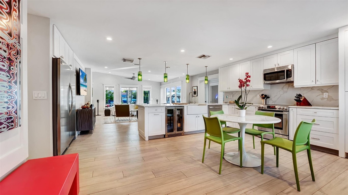 2409 NE 19th Ave Wilton Manors, FL 33305