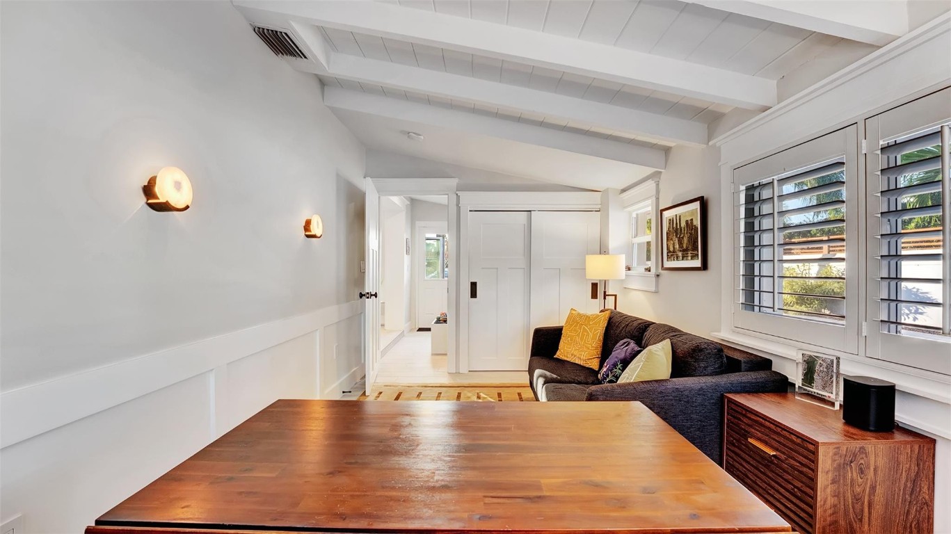 2409 NE 19th Ave Wilton Manors, FL 33305