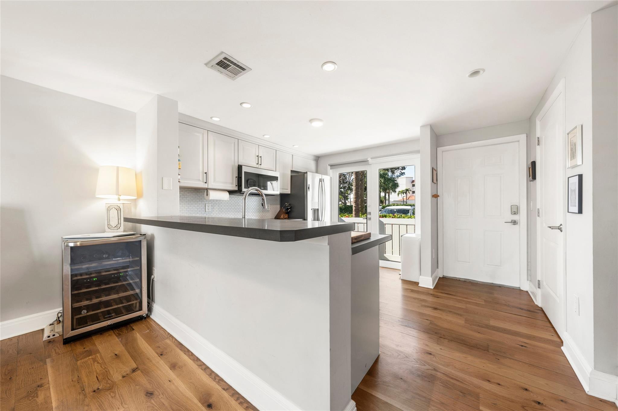 998 E Jeffery St Boca Raton, FL 33487