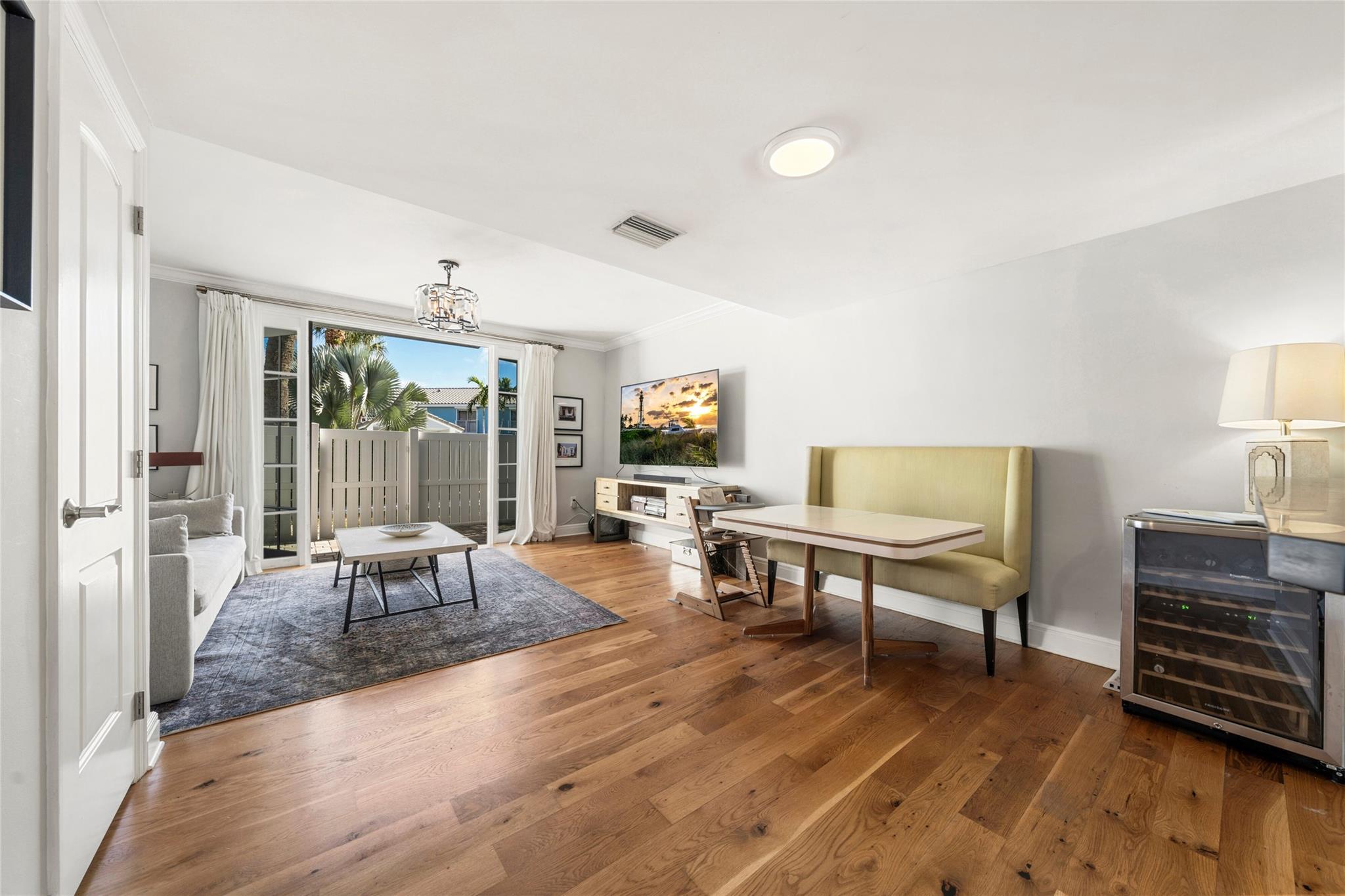 998 E Jeffery St Boca Raton, FL 33487