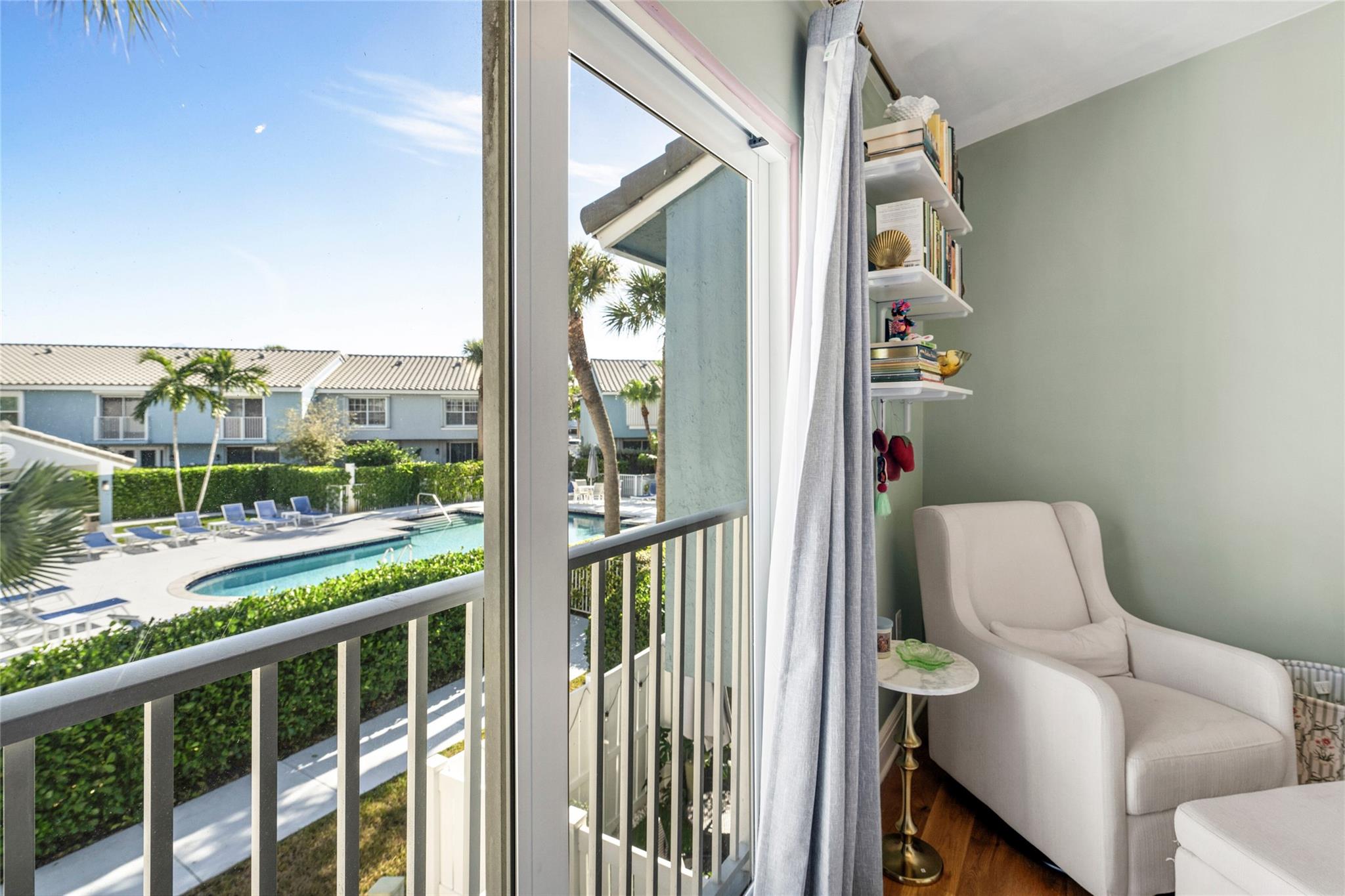 998 E Jeffery St Boca Raton, FL 33487