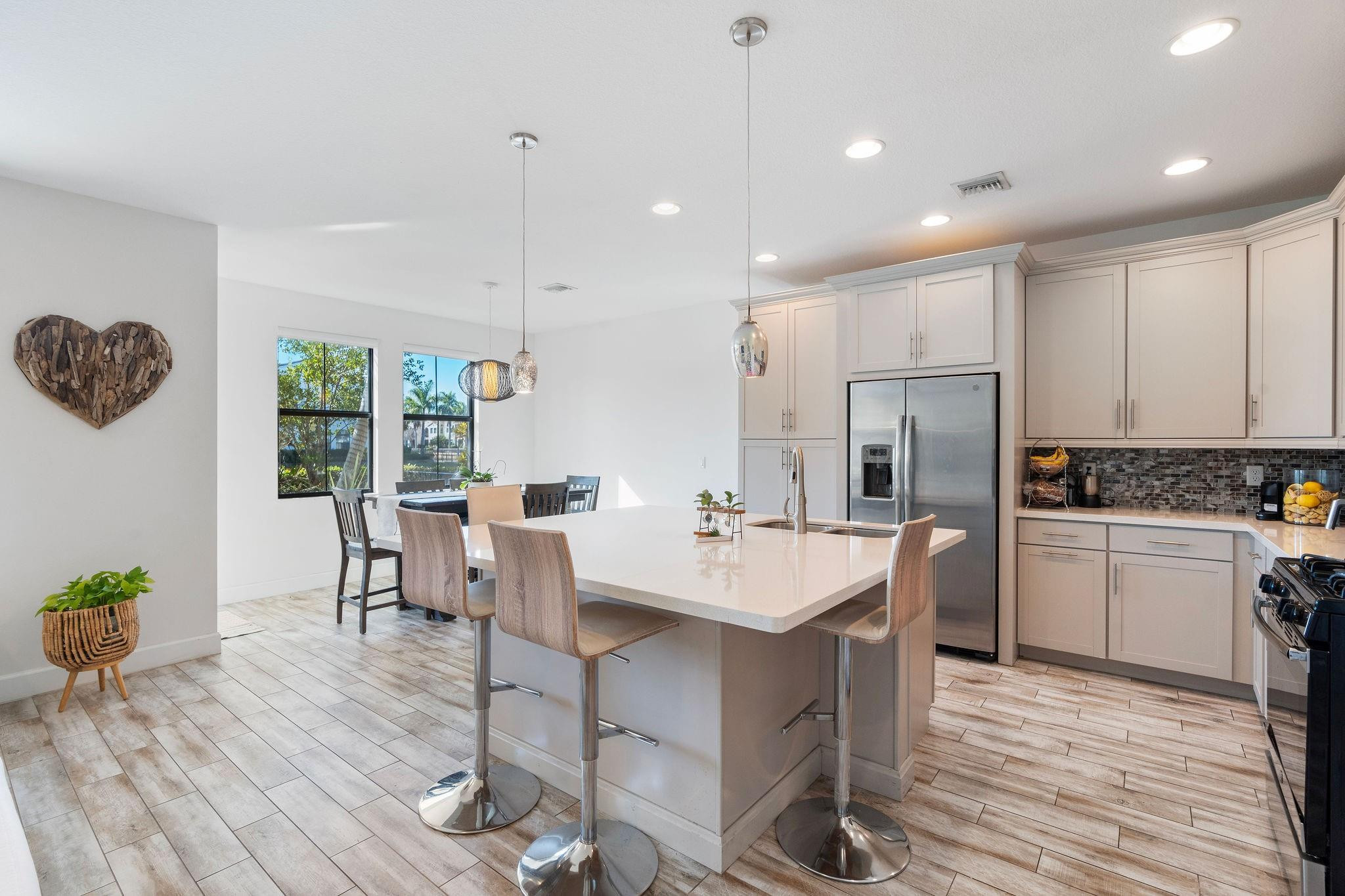 12512 NW 32th #3 Sunrise, FL 33323