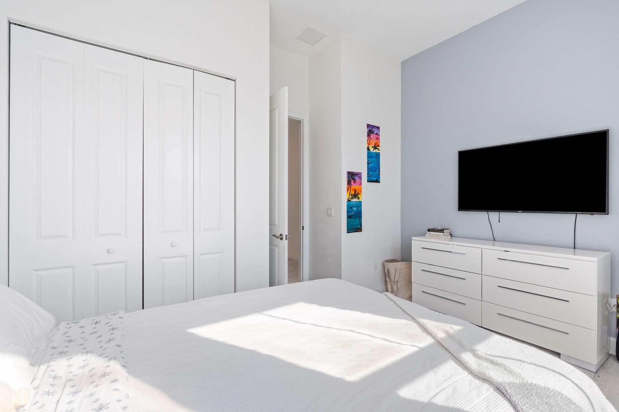 12512 NW 32th #3 Sunrise, FL 33323