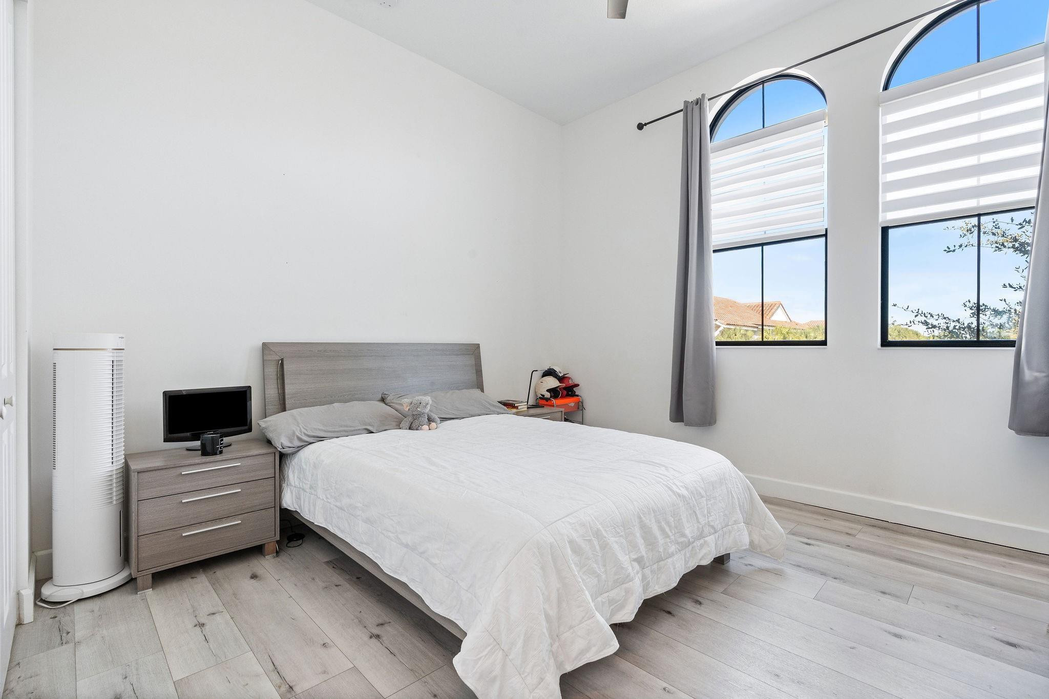 12512 NW 32th #3 Sunrise, FL 33323