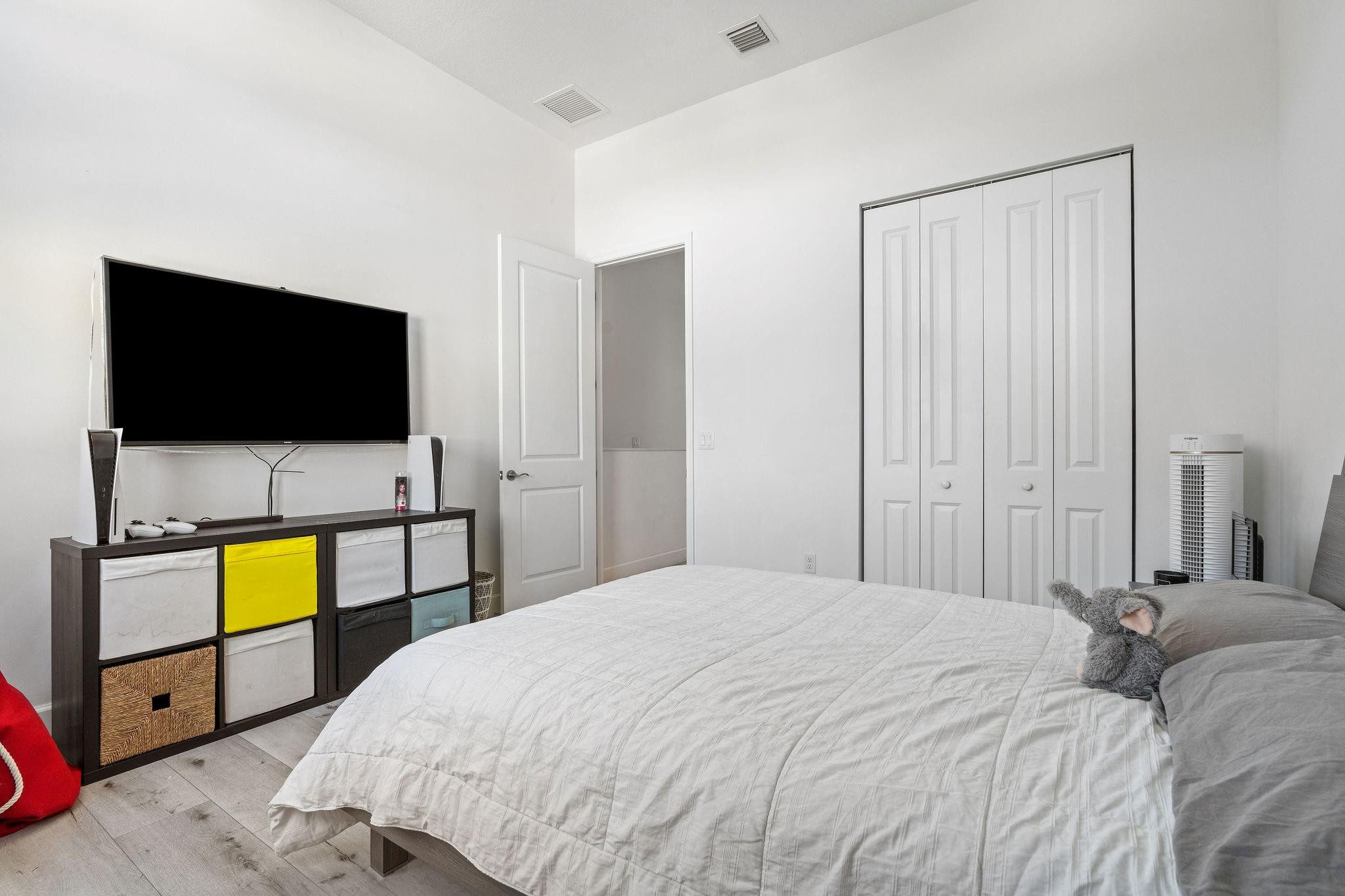 12512 NW 32th #3 Sunrise, FL 33323