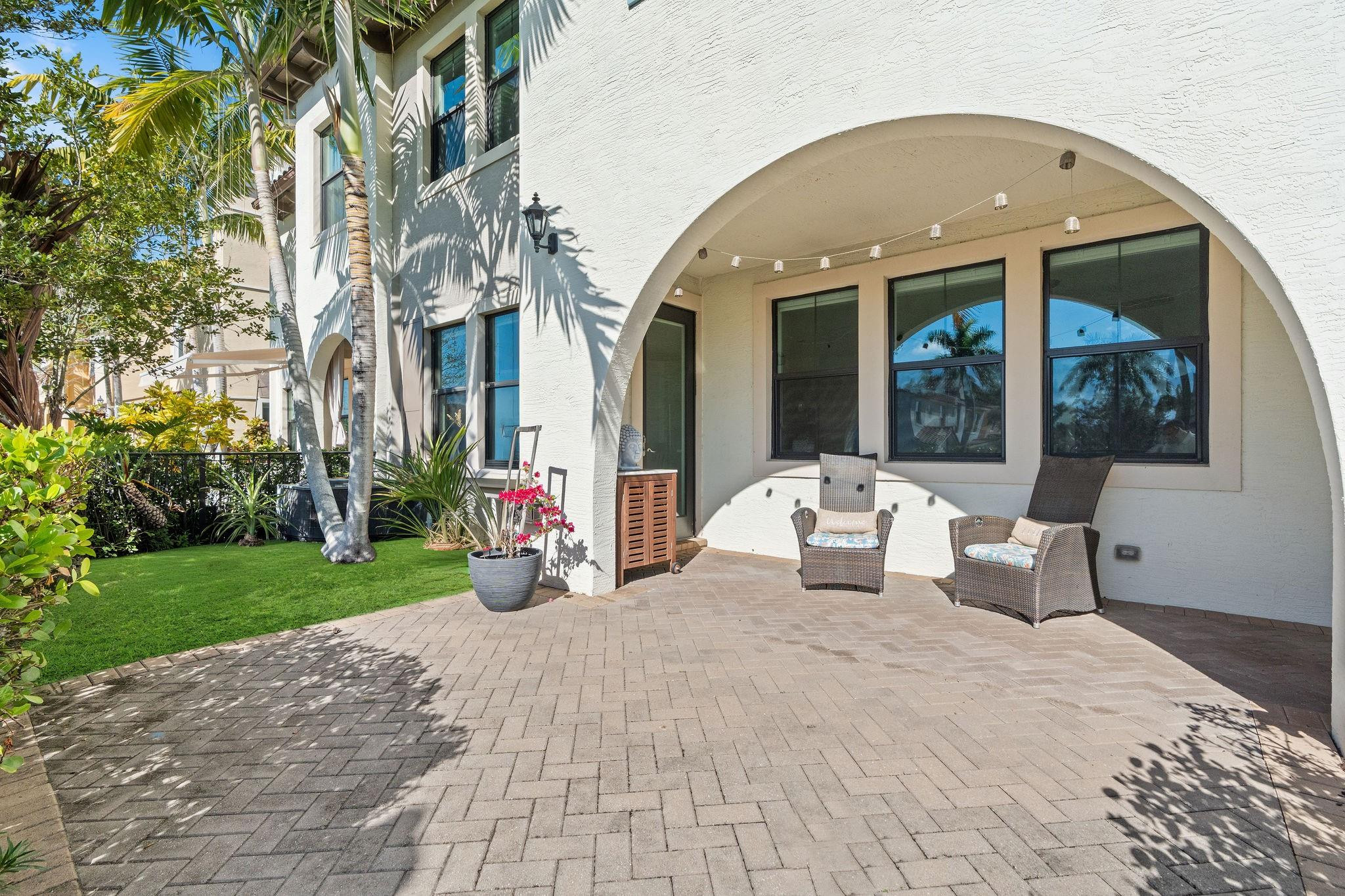 12512 NW 32th #3 Sunrise, FL 33323