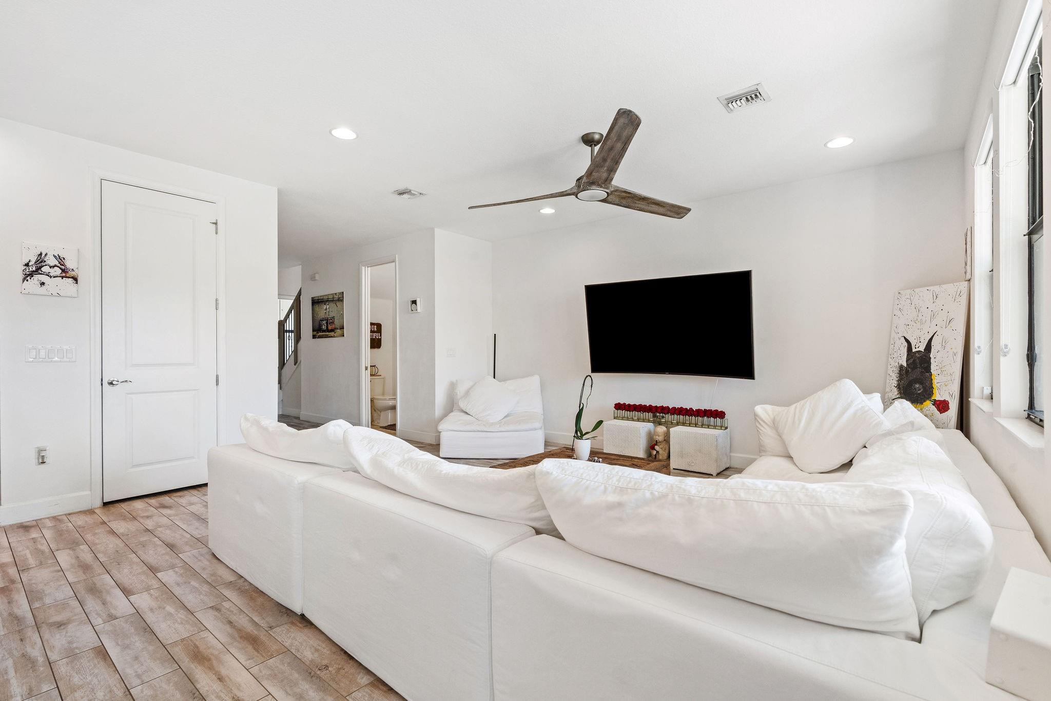 12512 NW 32th #3 Sunrise, FL 33323