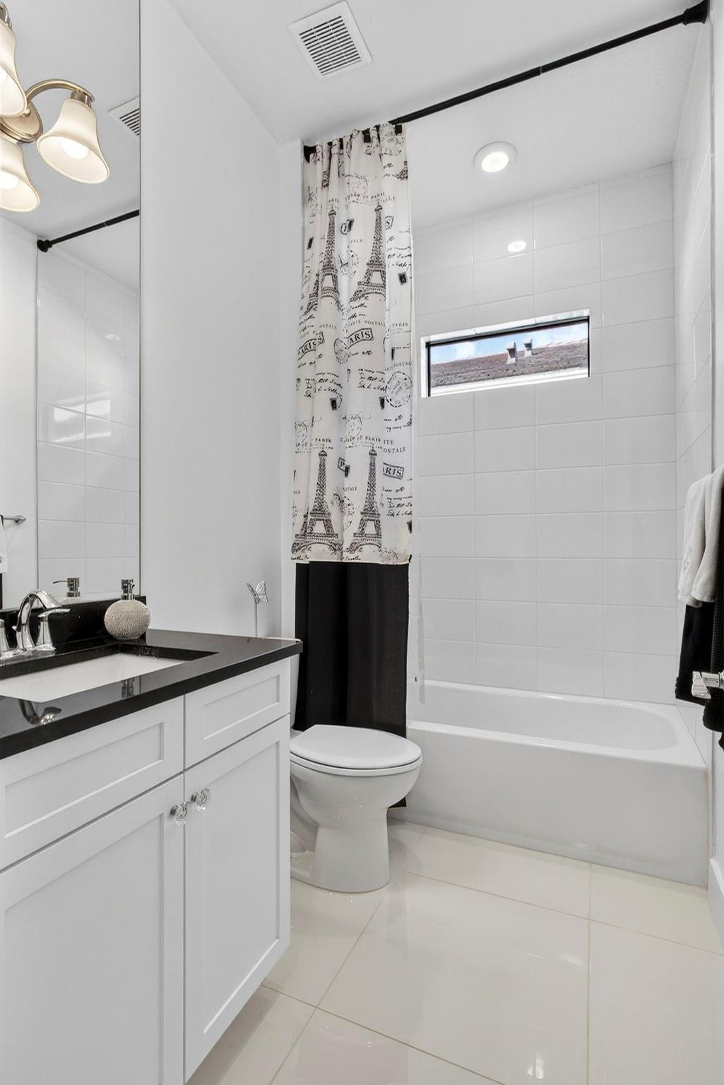 15798 Cresswind Loxahatchee, FL 33470